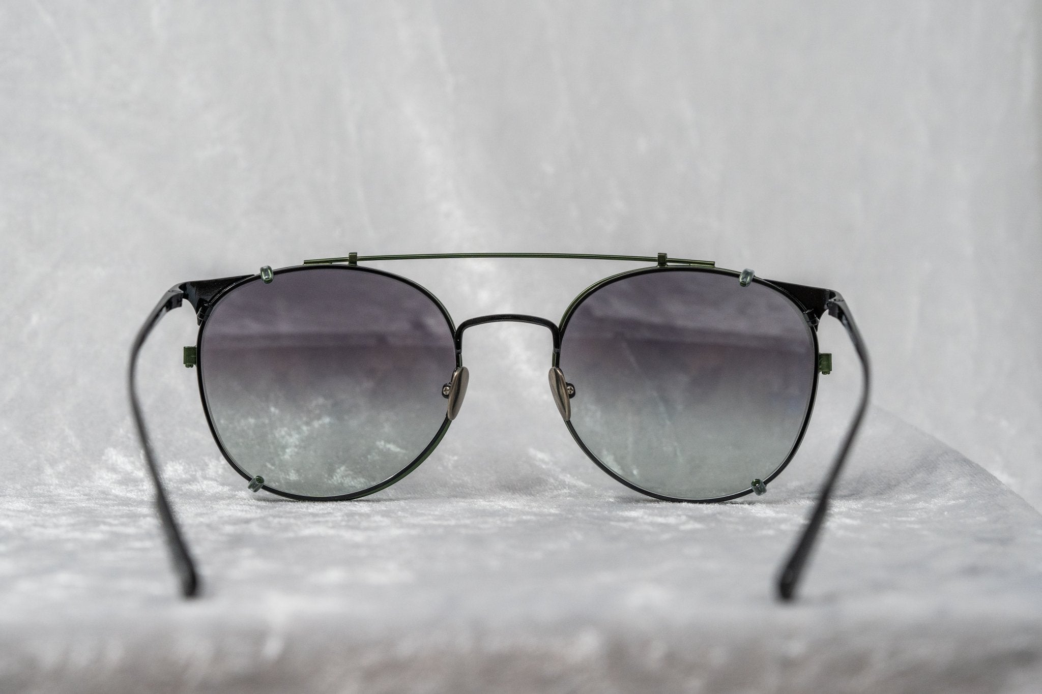 Kris Van Assche Sunglasses Round Shiny Black and Green KVA69C4SUN-GR8 Sunglasses