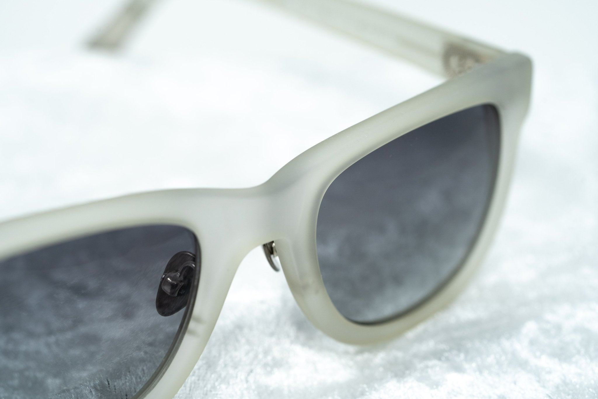 Kris Van Assche Sunglasses with D-frame Rubberised Clear and Grey Lenses - KVA47C2SUN - Watches & Crystals