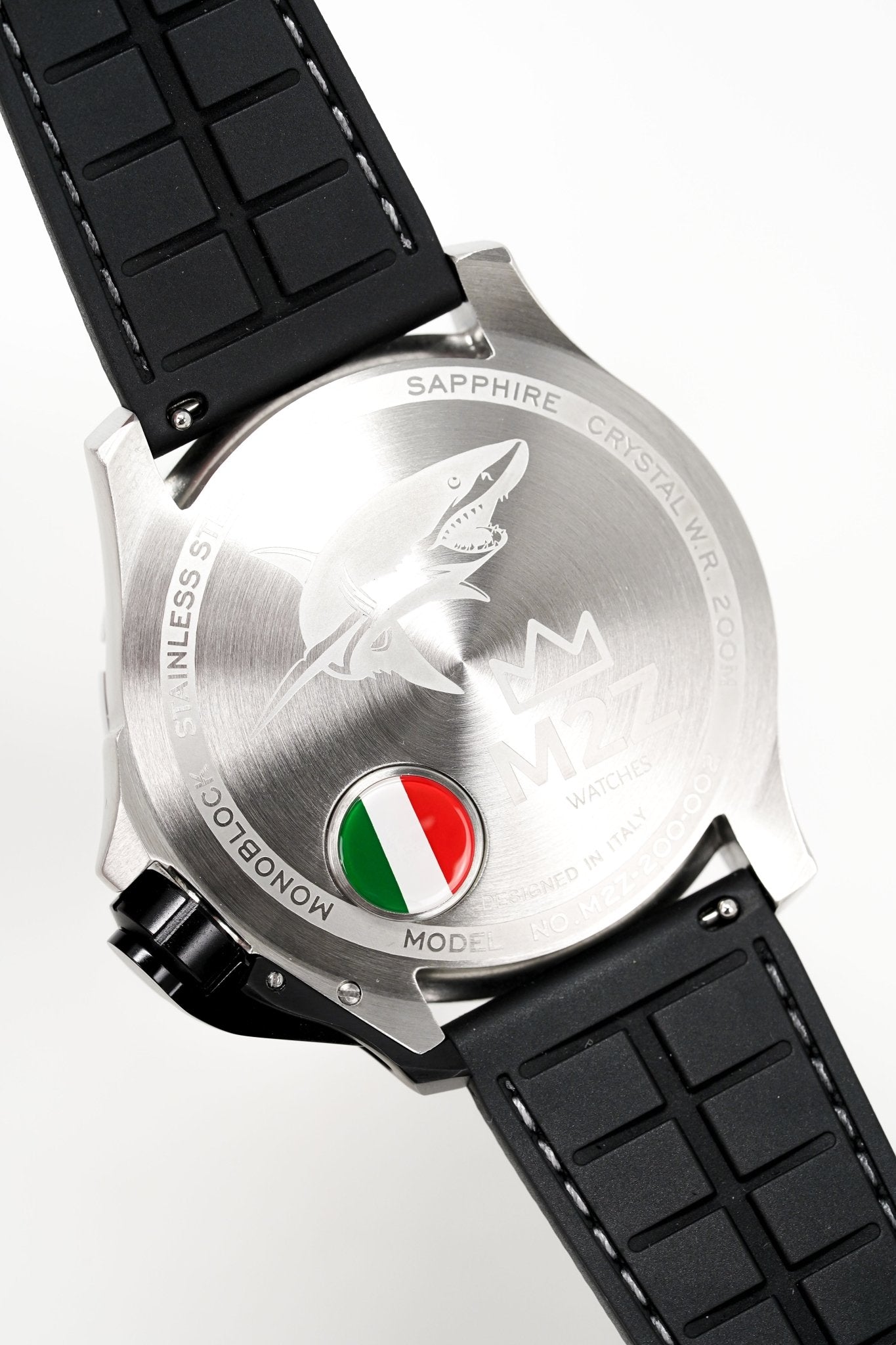 M2Z Men's Watch Diver 200 Black 200-002-GR8 Sunglasses