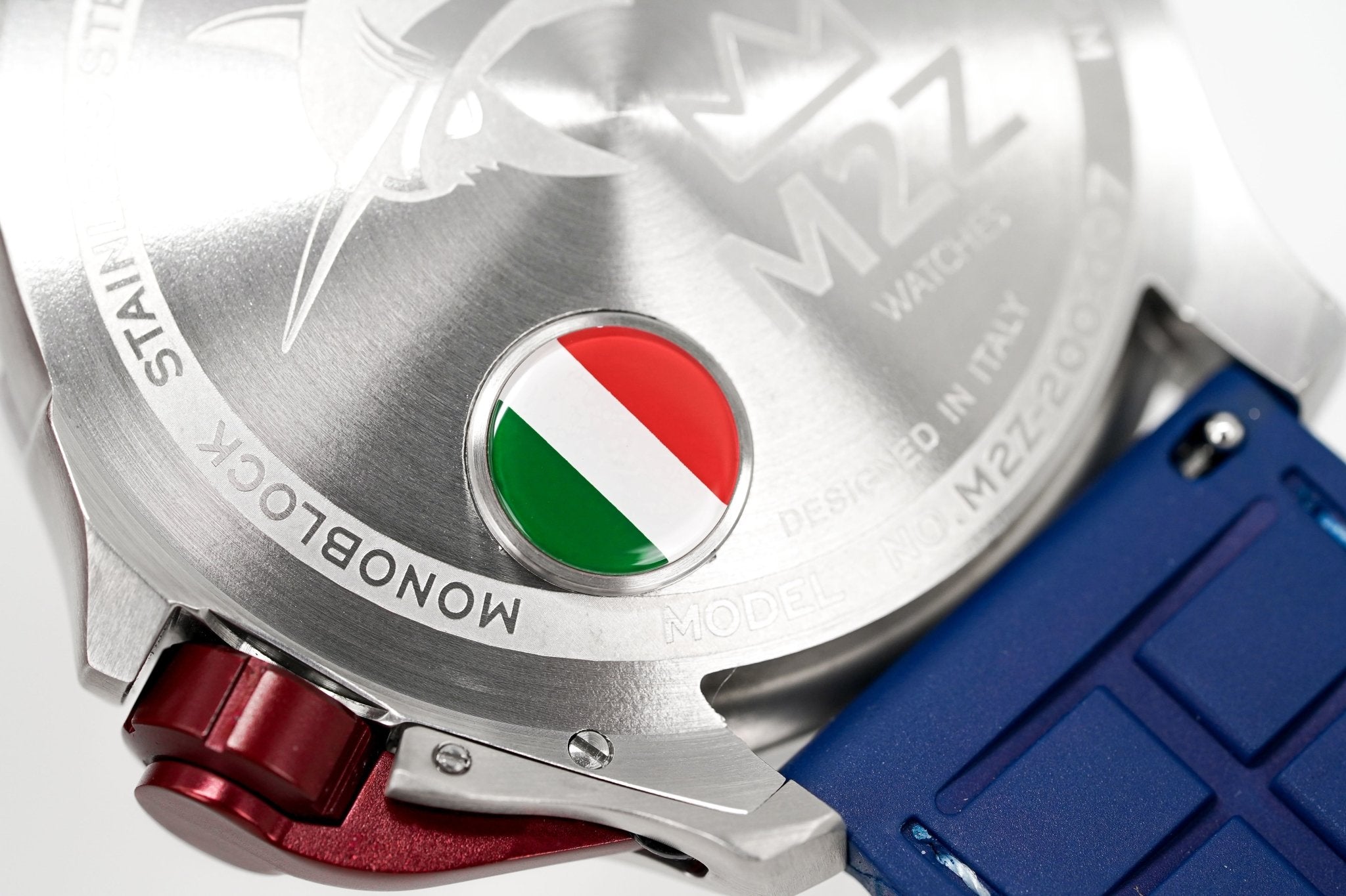 M2Z Men's Watch Diver 200 Blue 200-007-GR8 Sunglasses