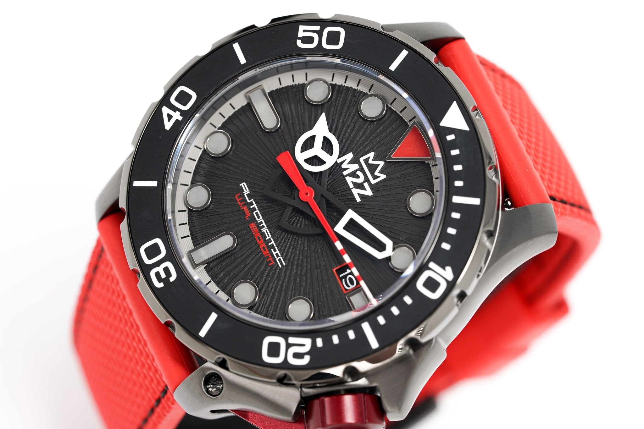 M2Z Men's Watch Diver 200 Red IP Gun 200-005-GR8 Sunglasses