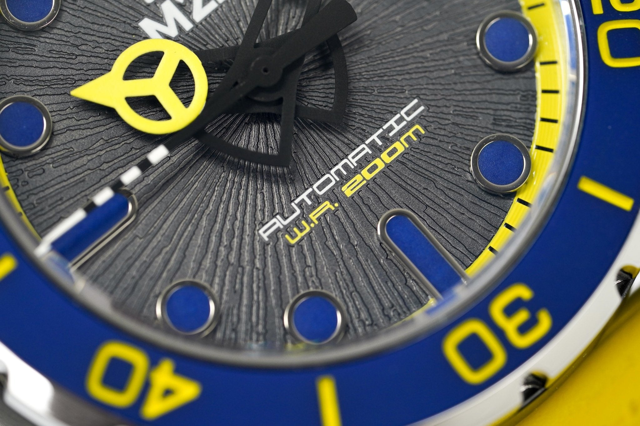 M2Z Men's Watch Diver 200 Yellow IP Black 200-006-GR8 Sunglasses