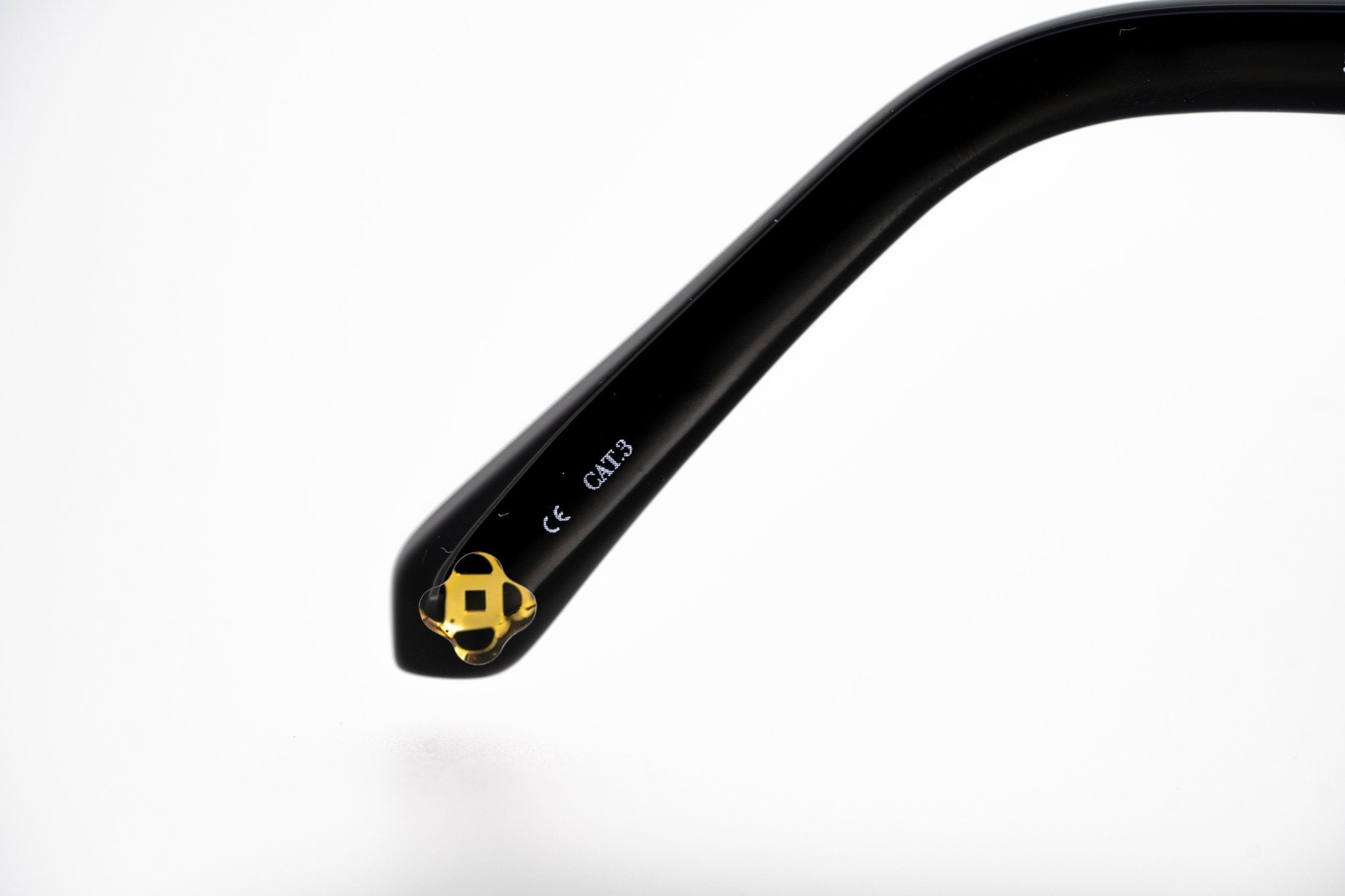 Oscar De La Renta Sunglasses Jackie O Black and Pink-GR8 Sunglasses