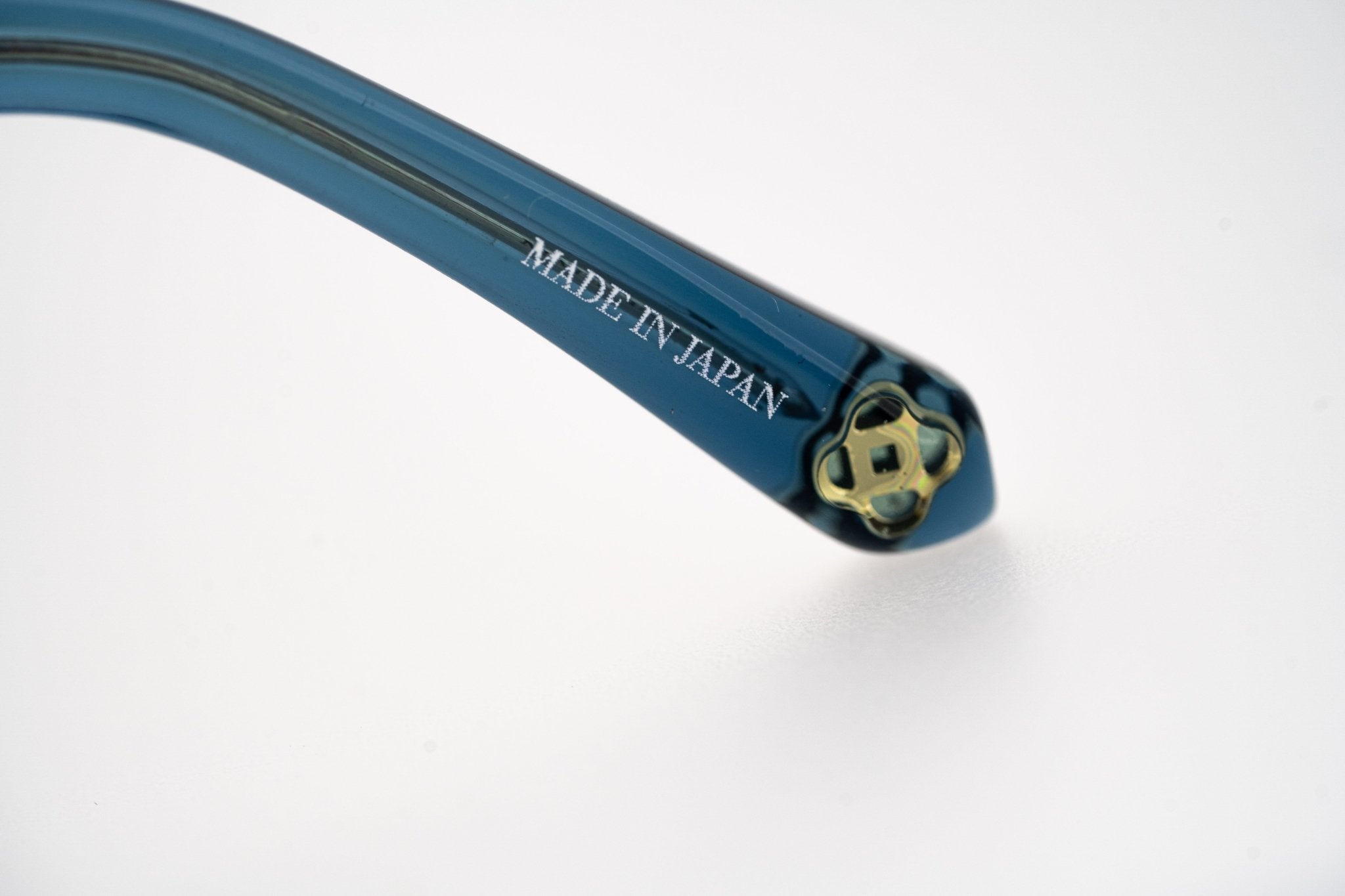 Oscar De La Renta Sunglasses Jackie O Blue and Grey-GR8 Sunglasses