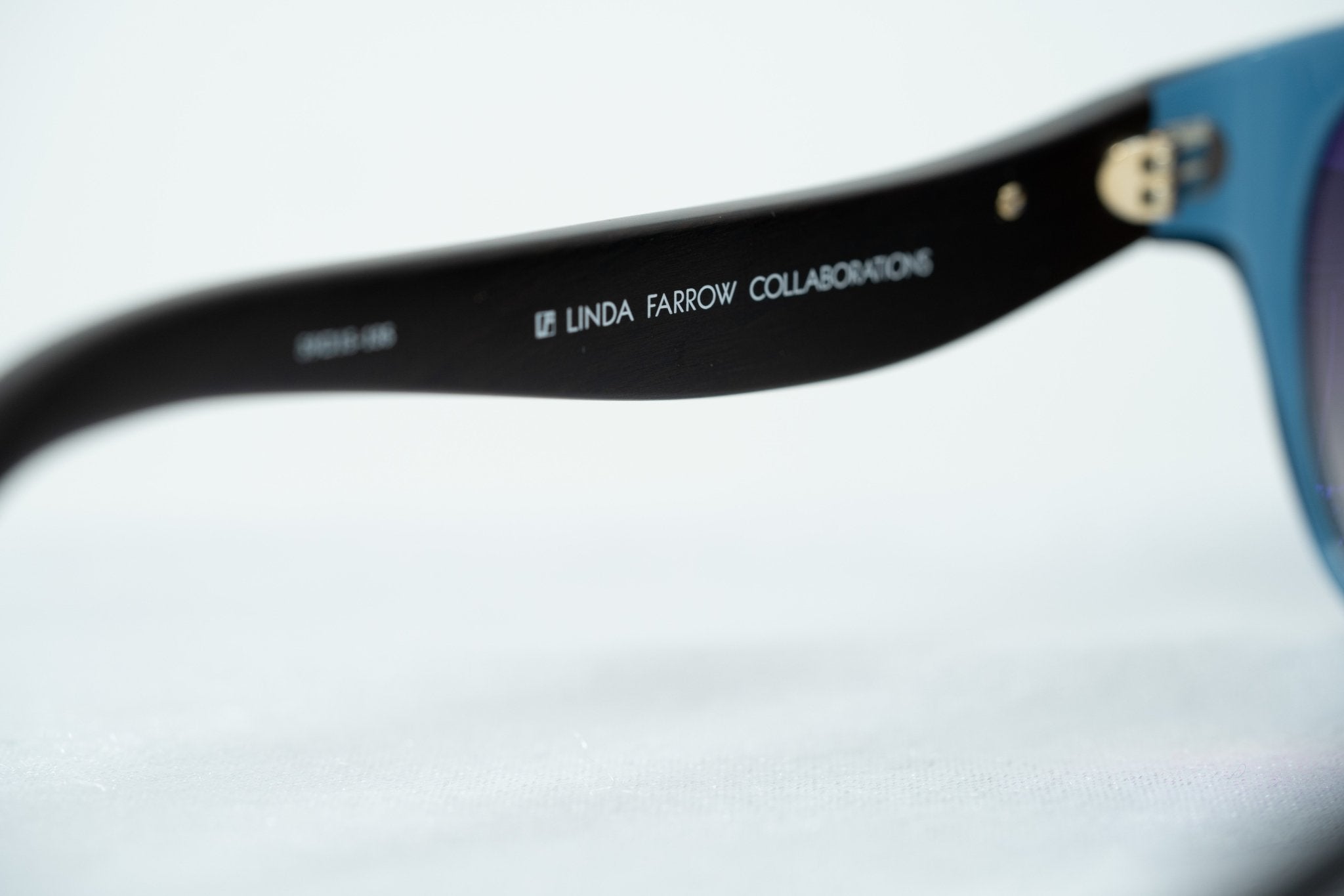 Oscar De La Renta Ladies Sunglasses Oval Blue and Grey ODLR30C4SUN-GR8 Sunglasses