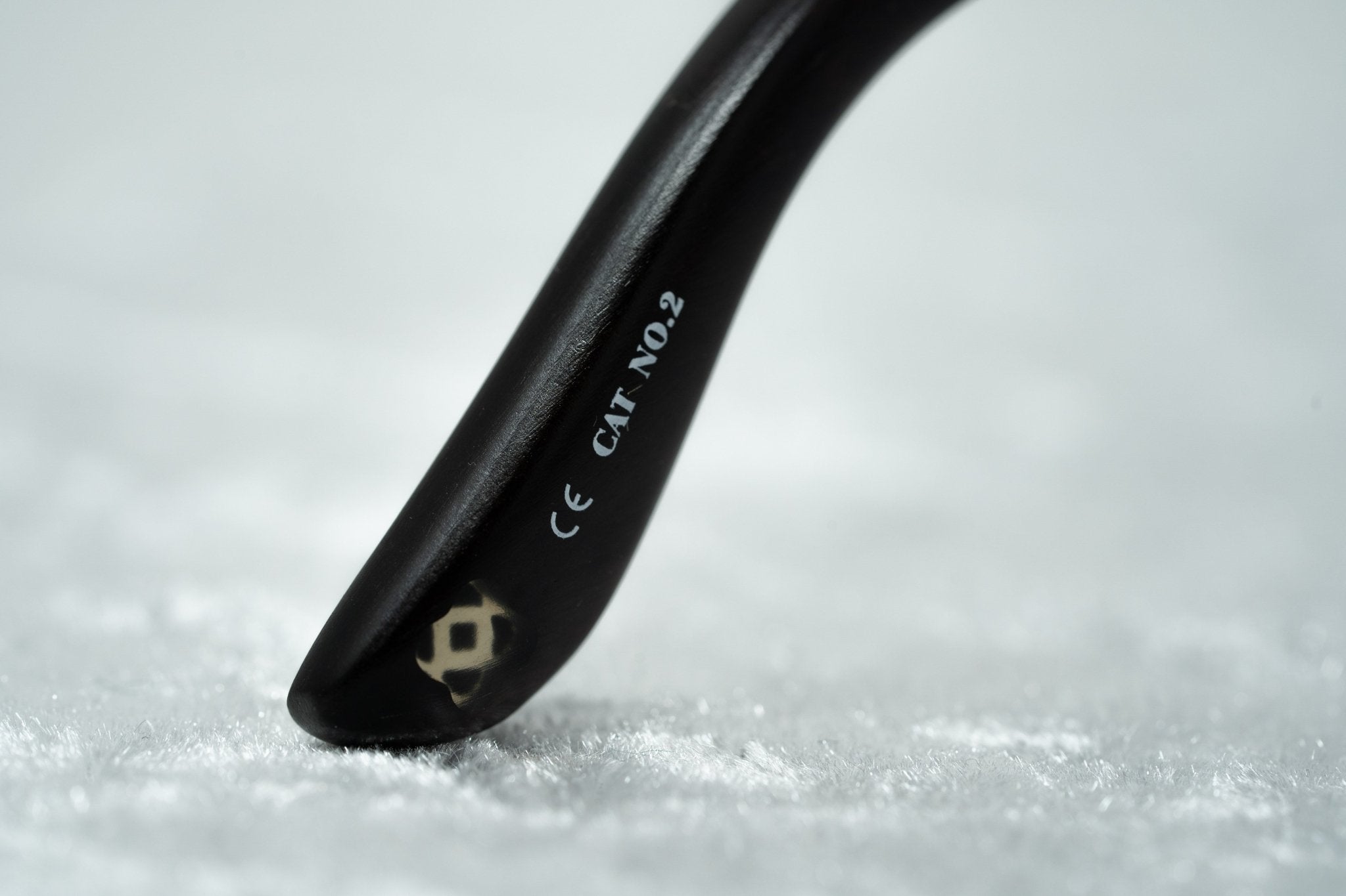 Oscar De La Renta Sunglasses Oval Pink and Dark Grey-GR8 Sunglasses