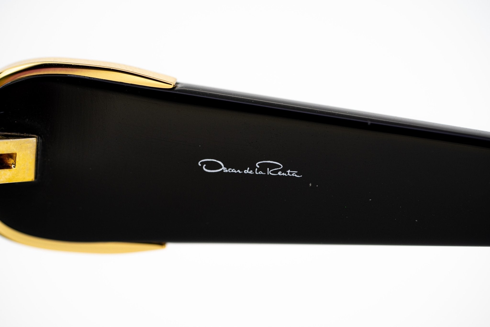 Oscar De La Renta Sunglasses Oversized Black and Grey-GR8 Sunglasses