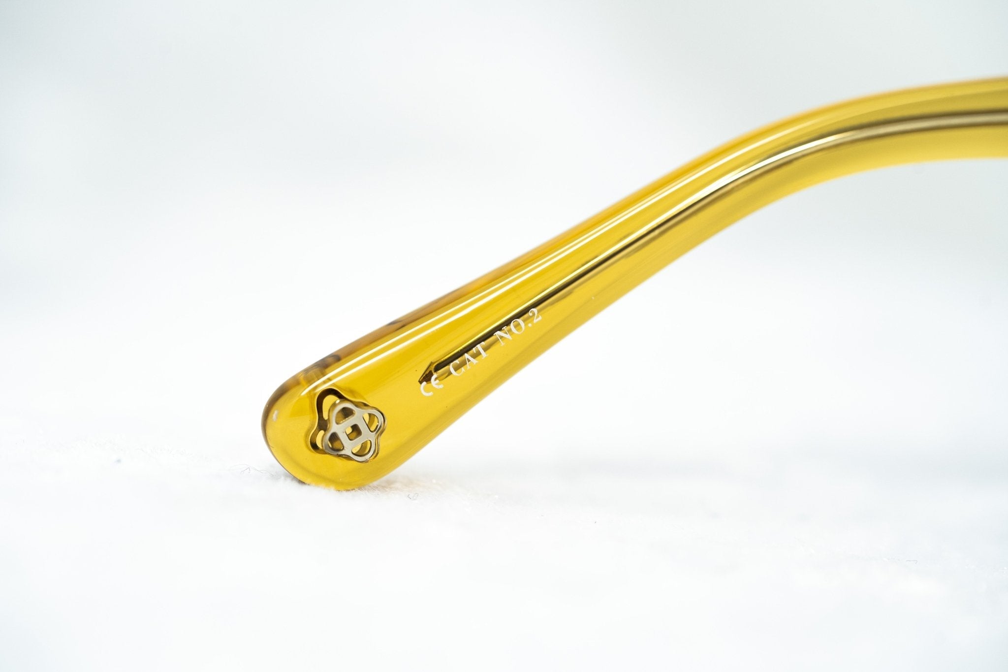 Oscar De La Renta Sunglasses Oversized Dandelion and Grey-GR8 Sunglasses