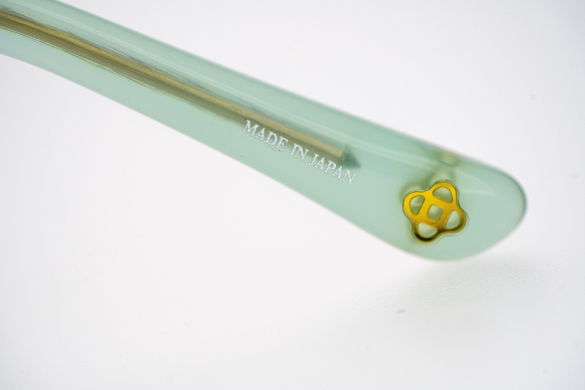 Oscar De La Renta Sunglasses Oversized Mint and Grey-GR8 Sunglasses