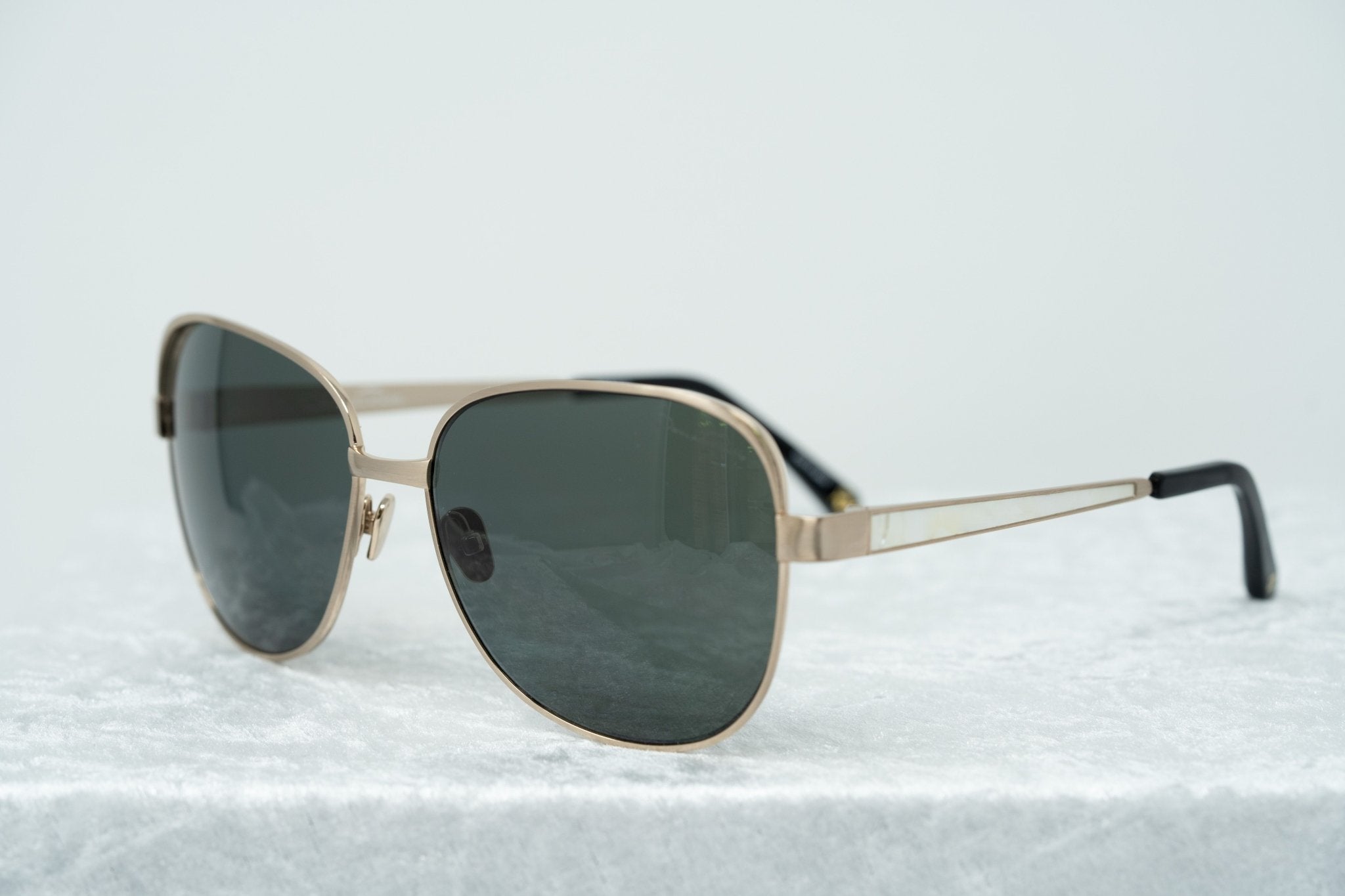 Oscar De La Renta Sunglasses Oversized Frame Rose Gold and Green Lenses Category 3 - ODLR32C2SUN - Watches & Crystals