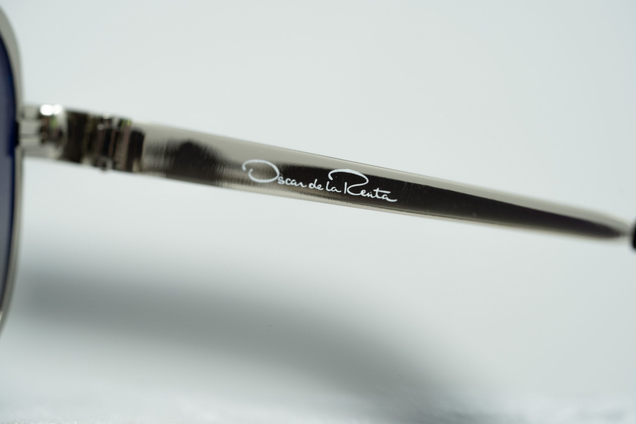 Oscar De La Renta Sunglasses Oversized Silver and Grey-GR8 Sunglasses