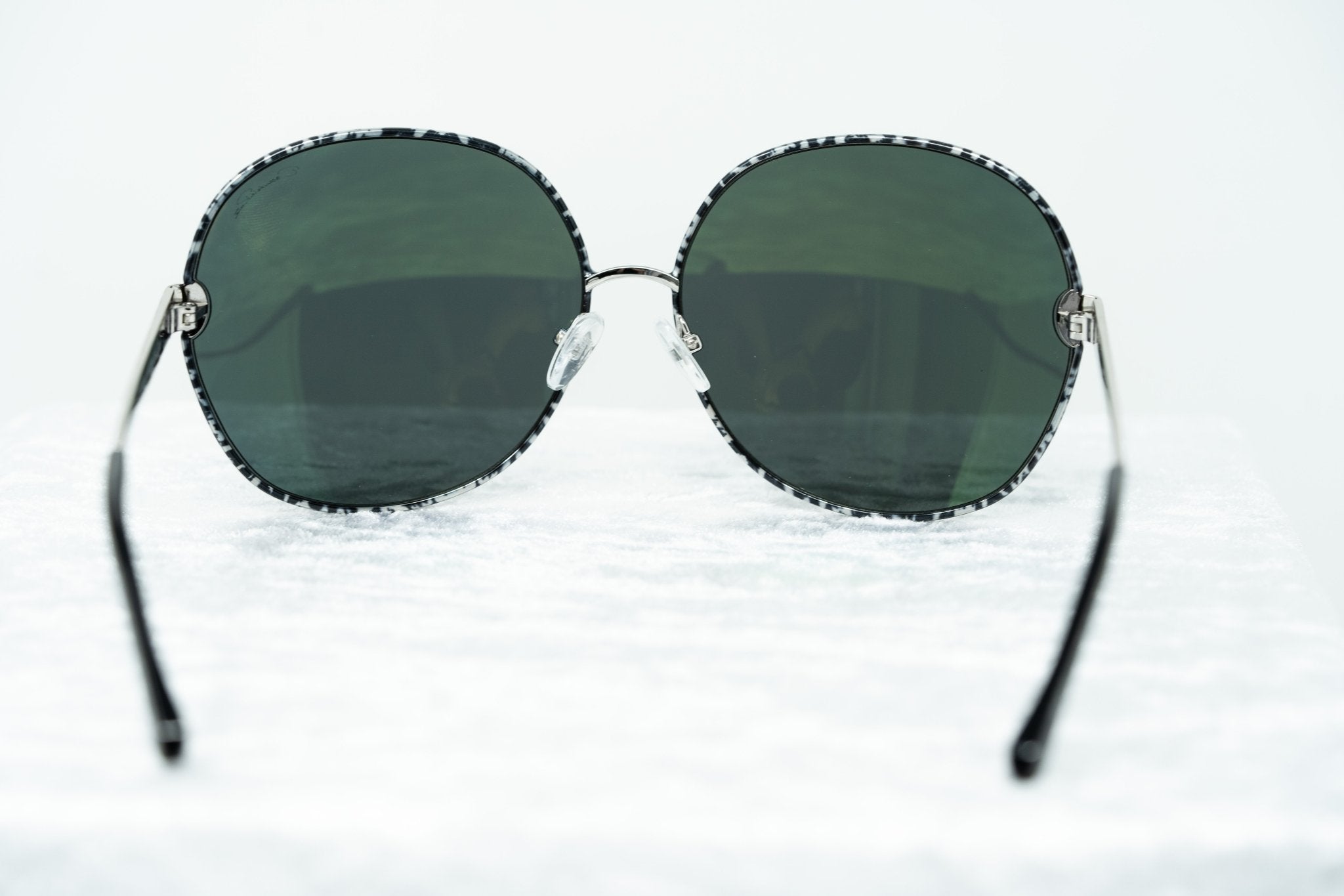 Oscar De La Renta Sunglasses Oversized Tortoise and Dark Grey-GR8 Sunglasses