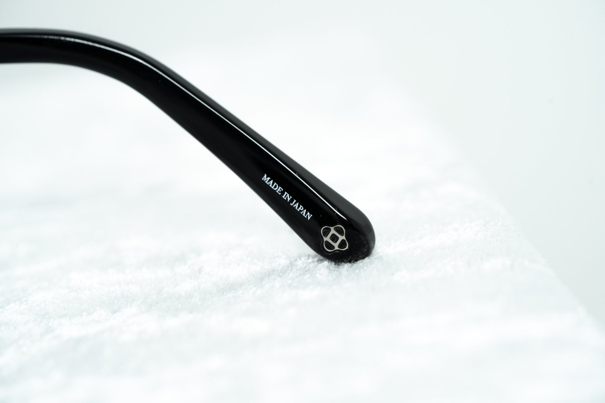 Oscar De La Renta Sunglasses Oversized Tortoise and Dark Grey-GR8 Sunglasses