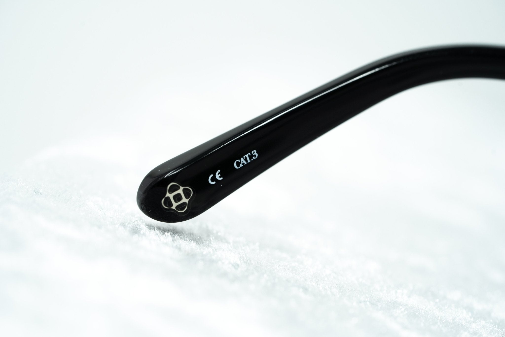 Oscar De La Renta Sunglasses Oversized Tortoise and Dark Grey-GR8 Sunglasses