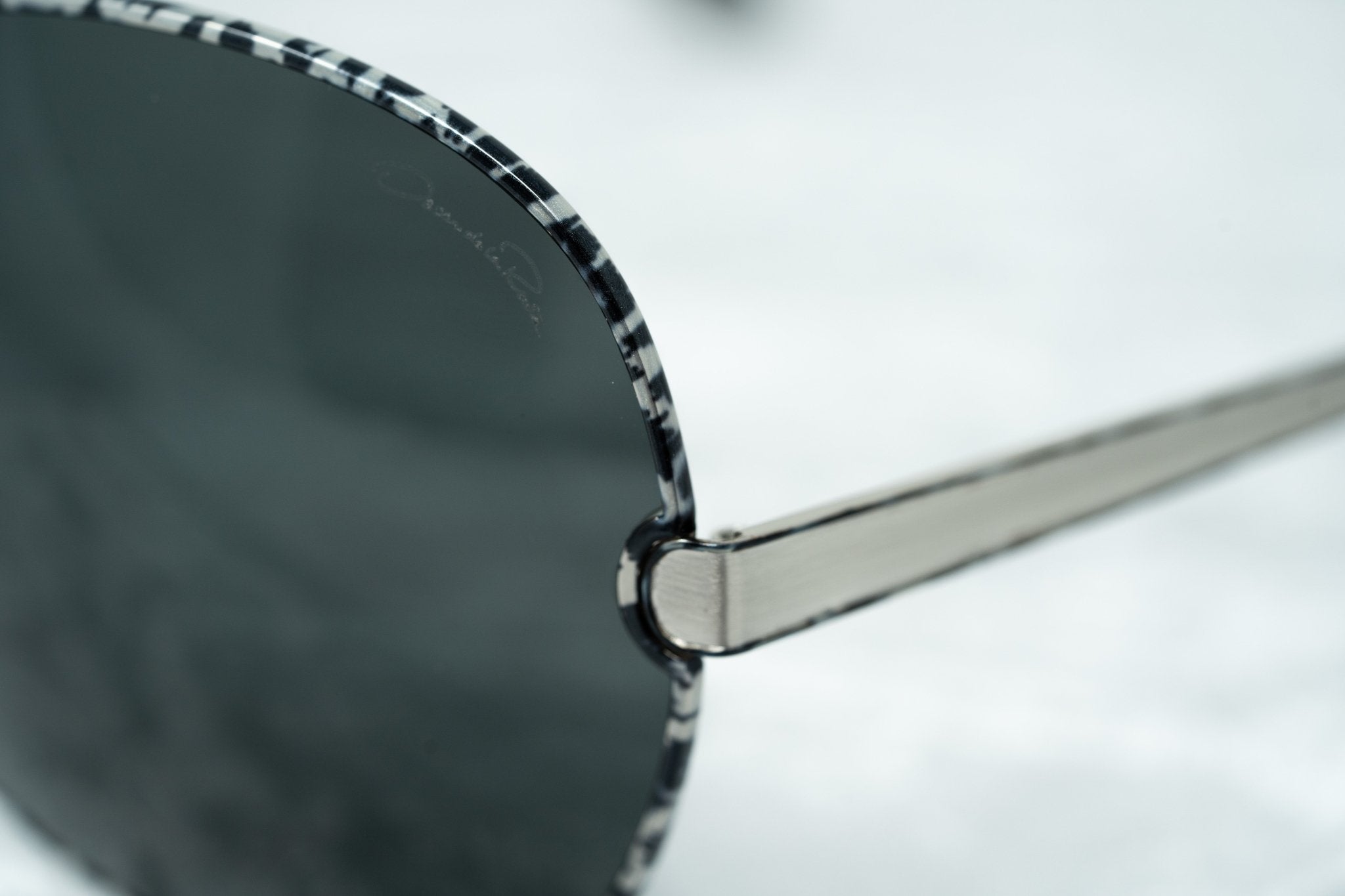 Oscar De La Renta Sunglasses Oversized Tortoise and Dark Grey-GR8 Sunglasses