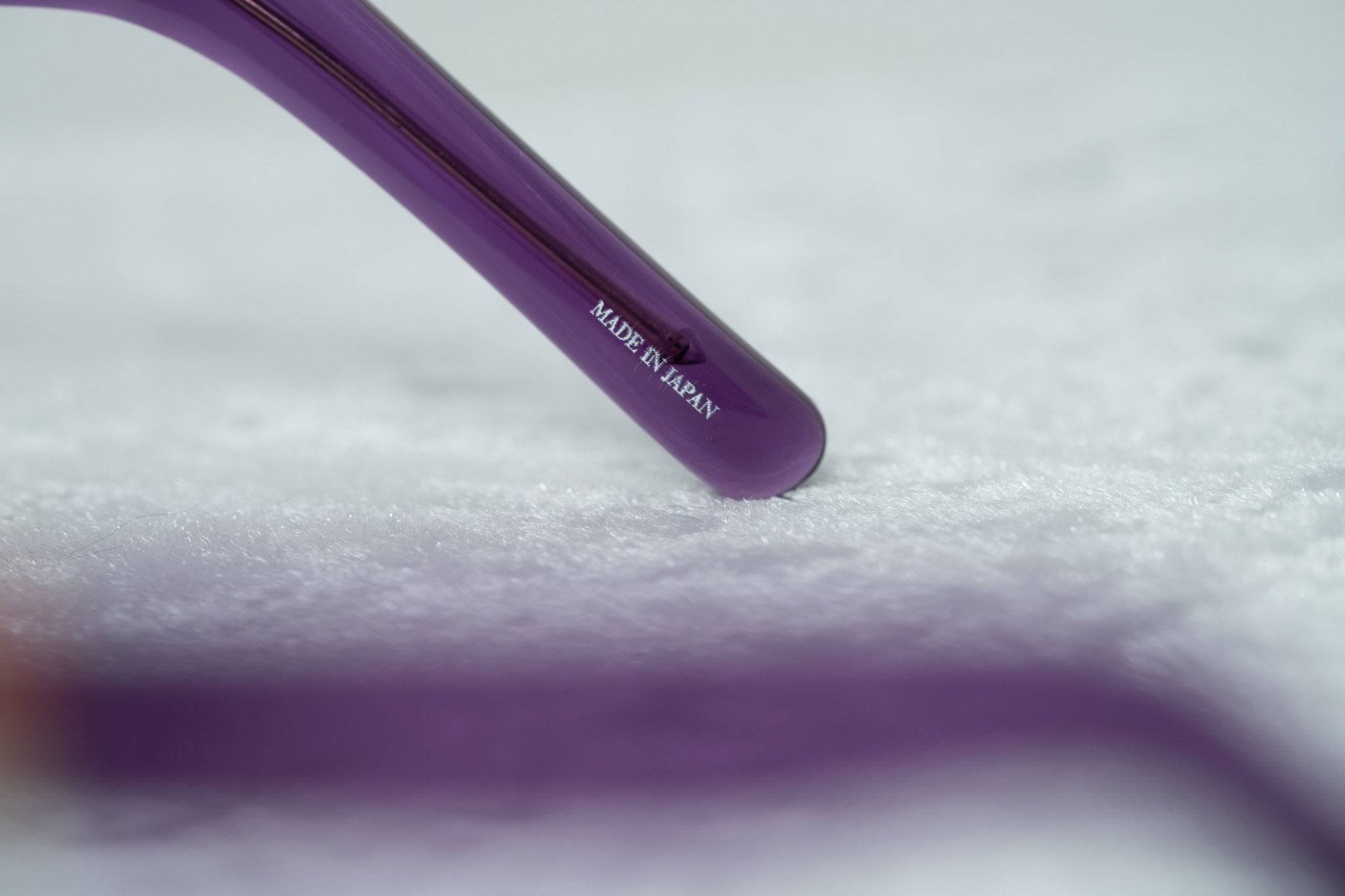 Oscar De La Renta Sunglasses Oversized Purple and Green-GR8 Sunglasses