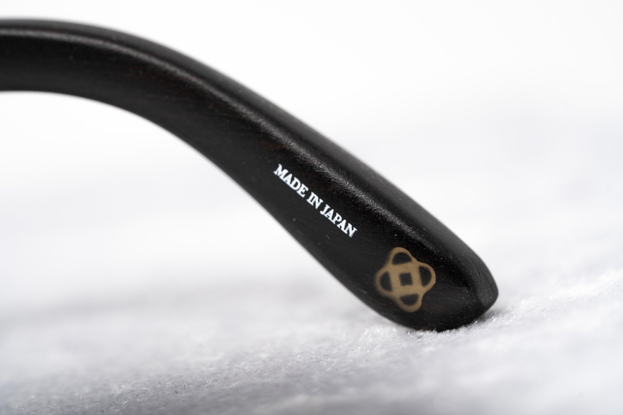 Oscar De La Renta Eyeglasses D-Frame Ivory and Clear-GR8 Sunglasses