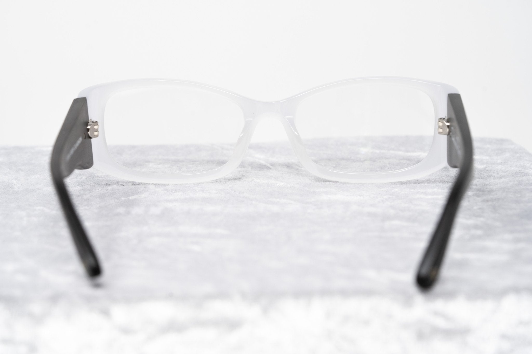 Oscar De La Renta Eyeglasses D-Frame Ivory and Clear-GR8 Sunglasses