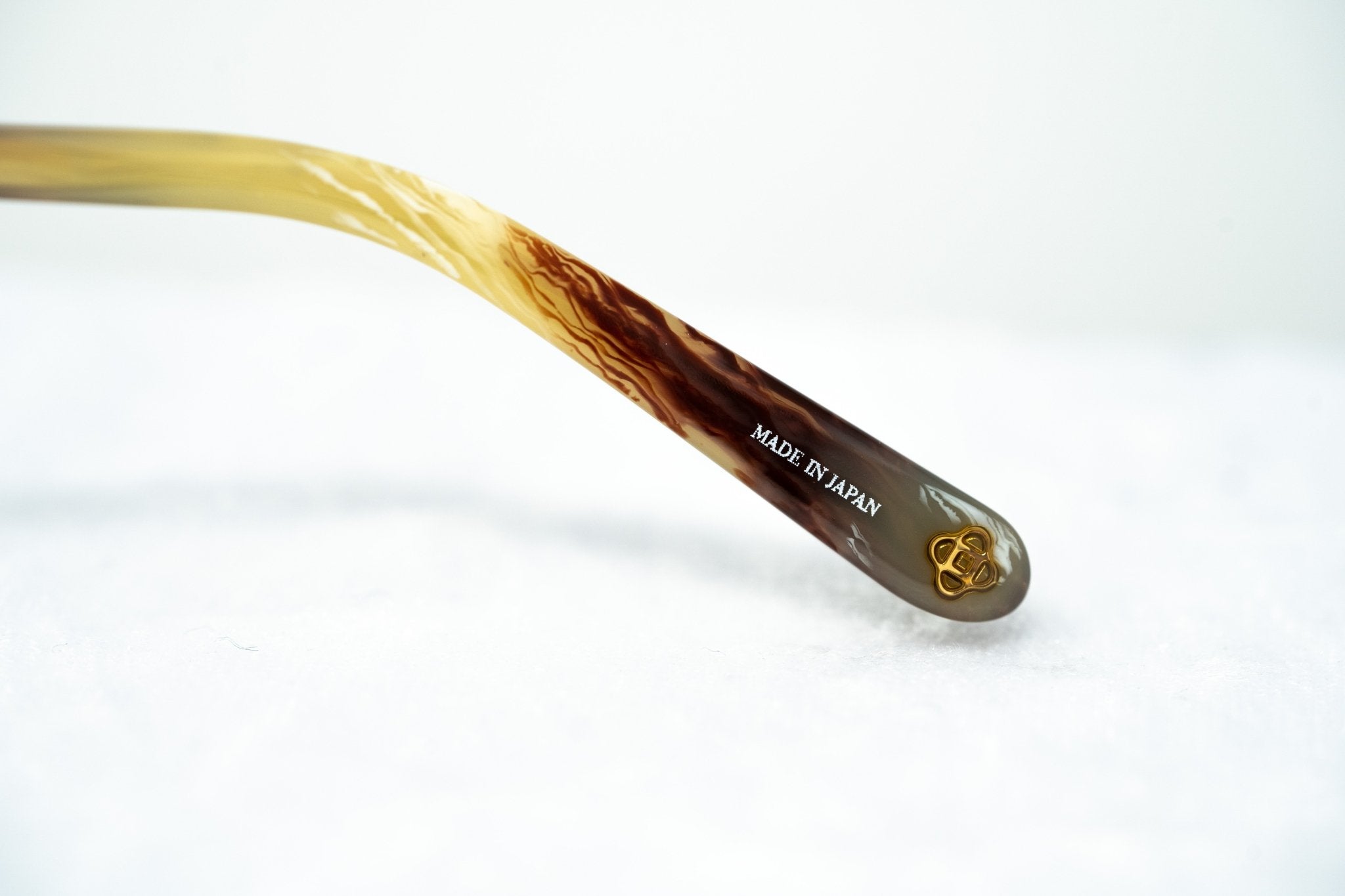 Oscar De La Renta Sunglasses Amber and Green-GR8 Sunglasses