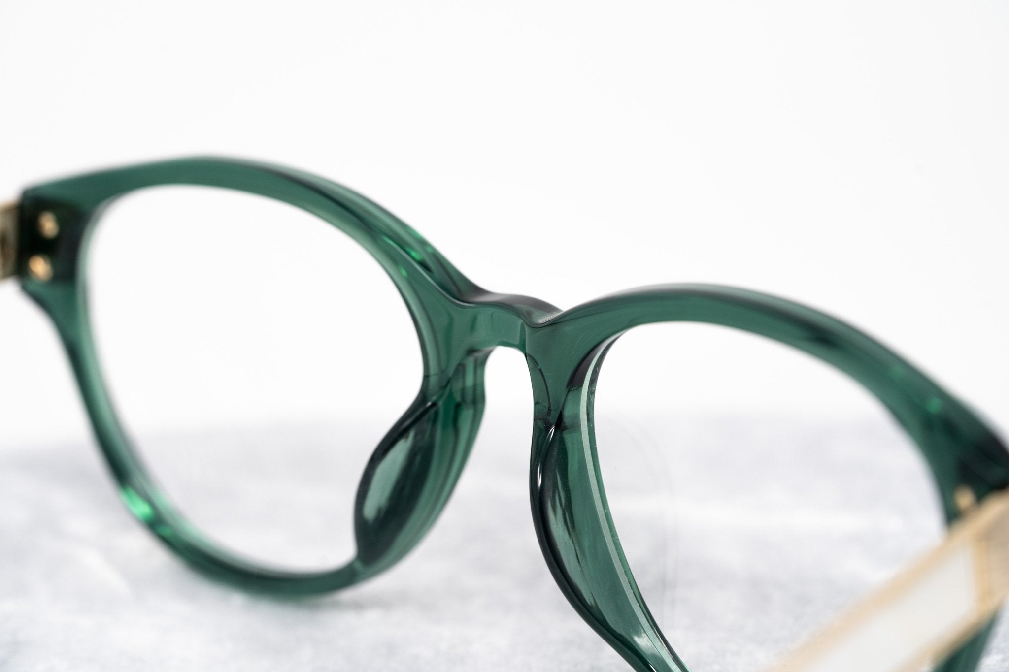 Oscar De La Renta Eyeglasses Oval Green and Clear-GR8 Sunglasses