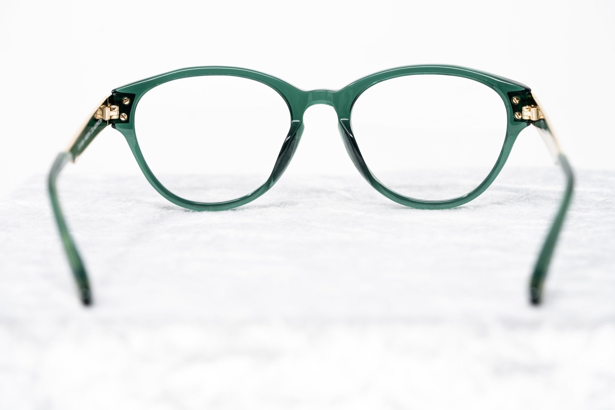 Oscar De La Renta Women Eyeglasses Oval Green White Mother of Pearl and Clear Lenses - ODLR37C4OPT - Watches & Crystals