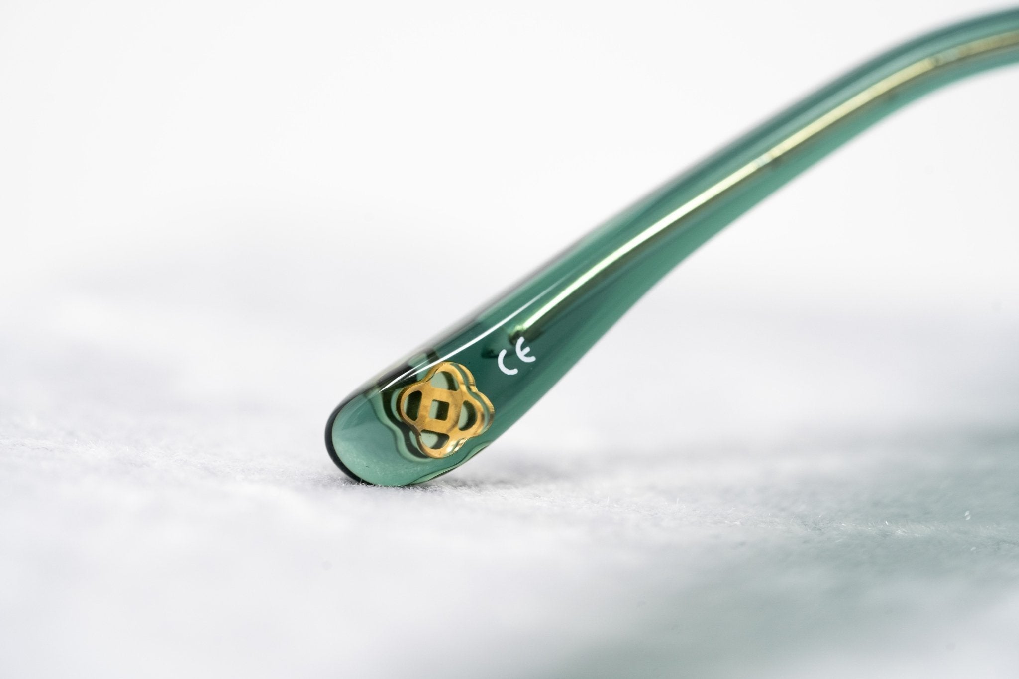 Oscar De La Renta Eyeglasses Oval Green and Clear-GR8 Sunglasses