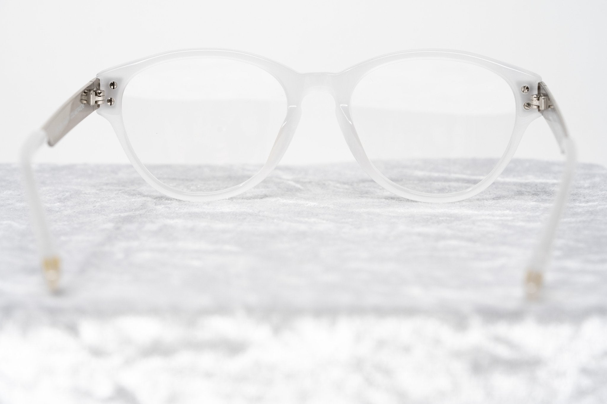 Oscar De La Renta Eyeglasses Oval Ivory White and Clear-GR8 Sunglasses