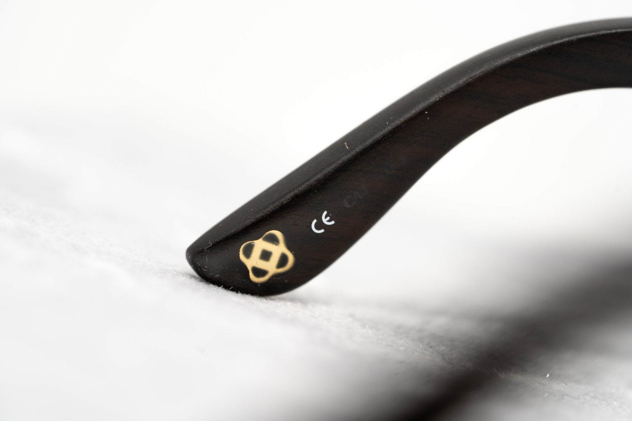 Oscar De La Renta Eyeglasses Sandalwood Cat Eye Ivory and Clear-GR8 Sunglasses