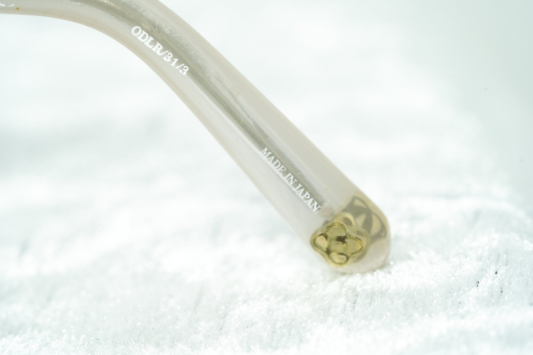 Oscar De La Renta Women Sunglasses Oversized Ivory and Grey-GR8 Sunglasses