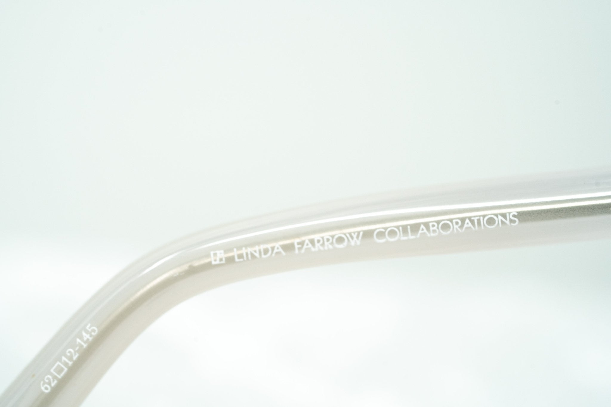 Oscar De La Renta Women Sunglasses Oversized Ivory and Grey-GR8 Sunglasses