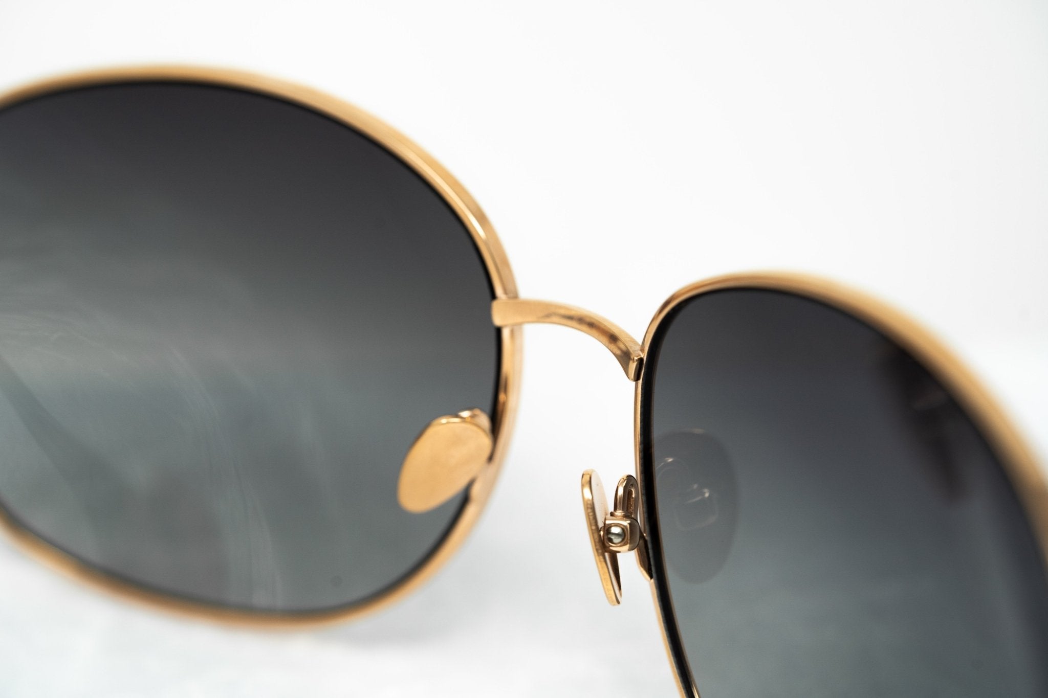 Oscar De La Renta Sunglasses Oval Rose Gold and Grey-GR8 Sunglasses