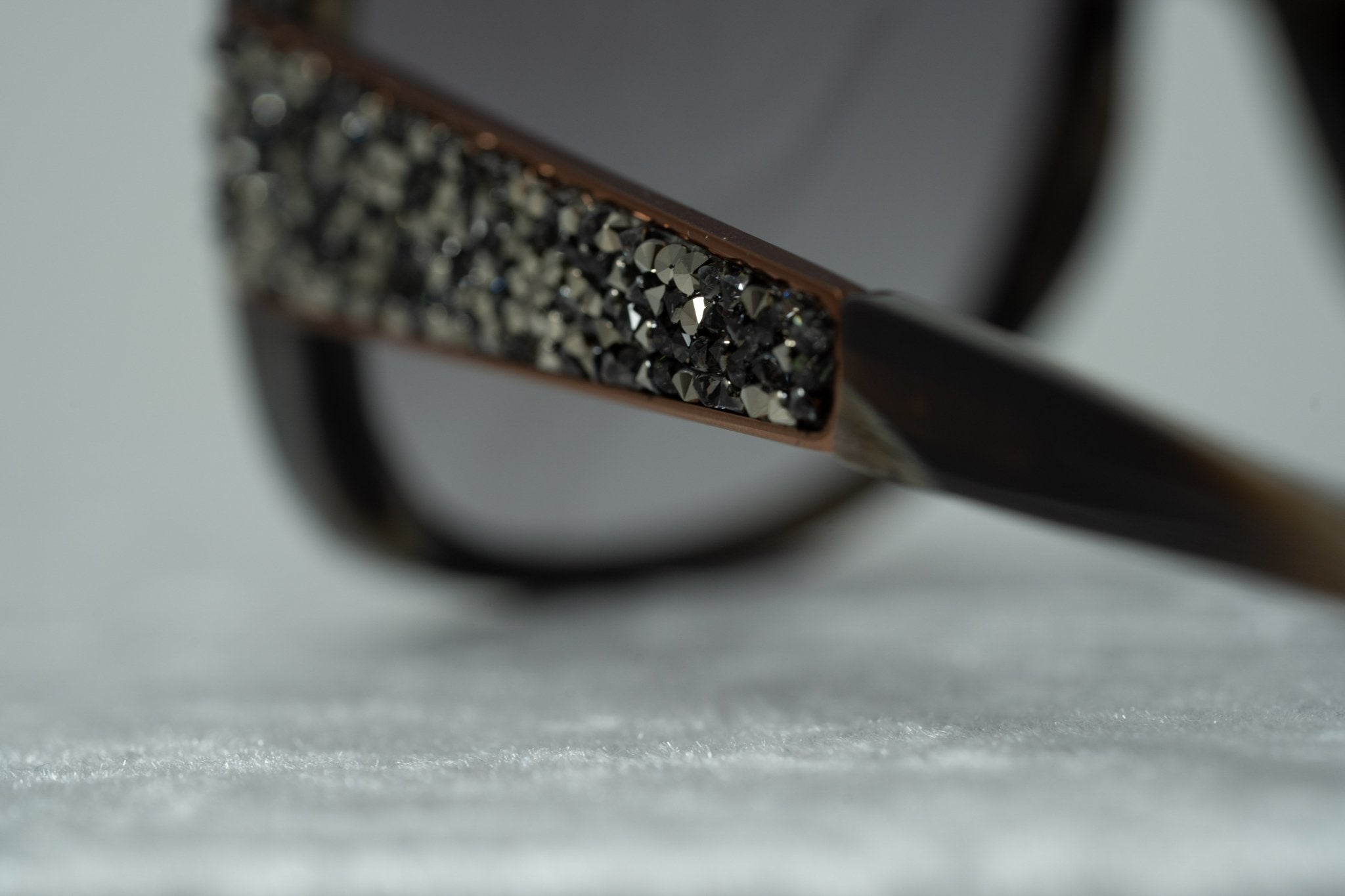 Oscar De La Renta Sunglasses Oversized Horn and Grey-GR8 Sunglasses