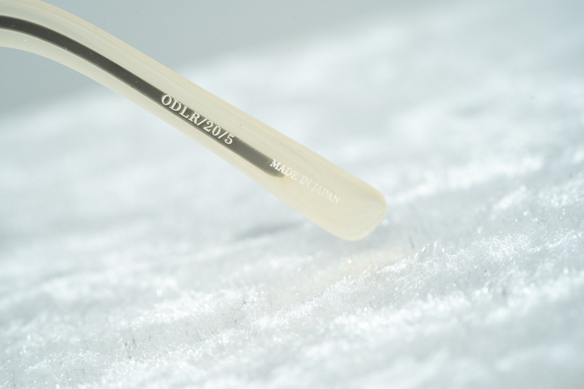 Oscar De La Renta Sunglasses Oversized Nude and Brown-GR8 Sunglasses