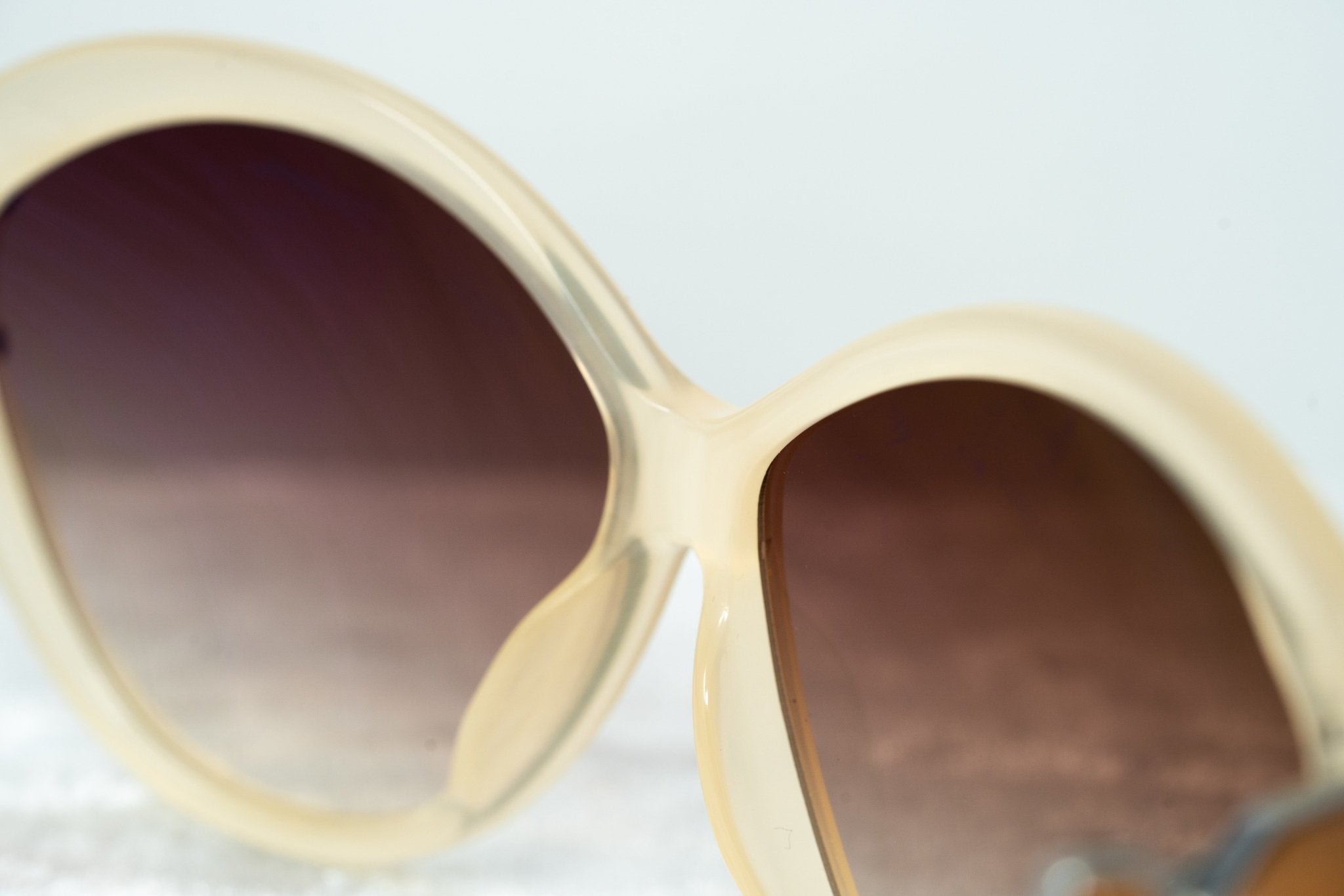 Oscar De La Renta Sunglasses Oversized Nude and Brown-GR8 Sunglasses