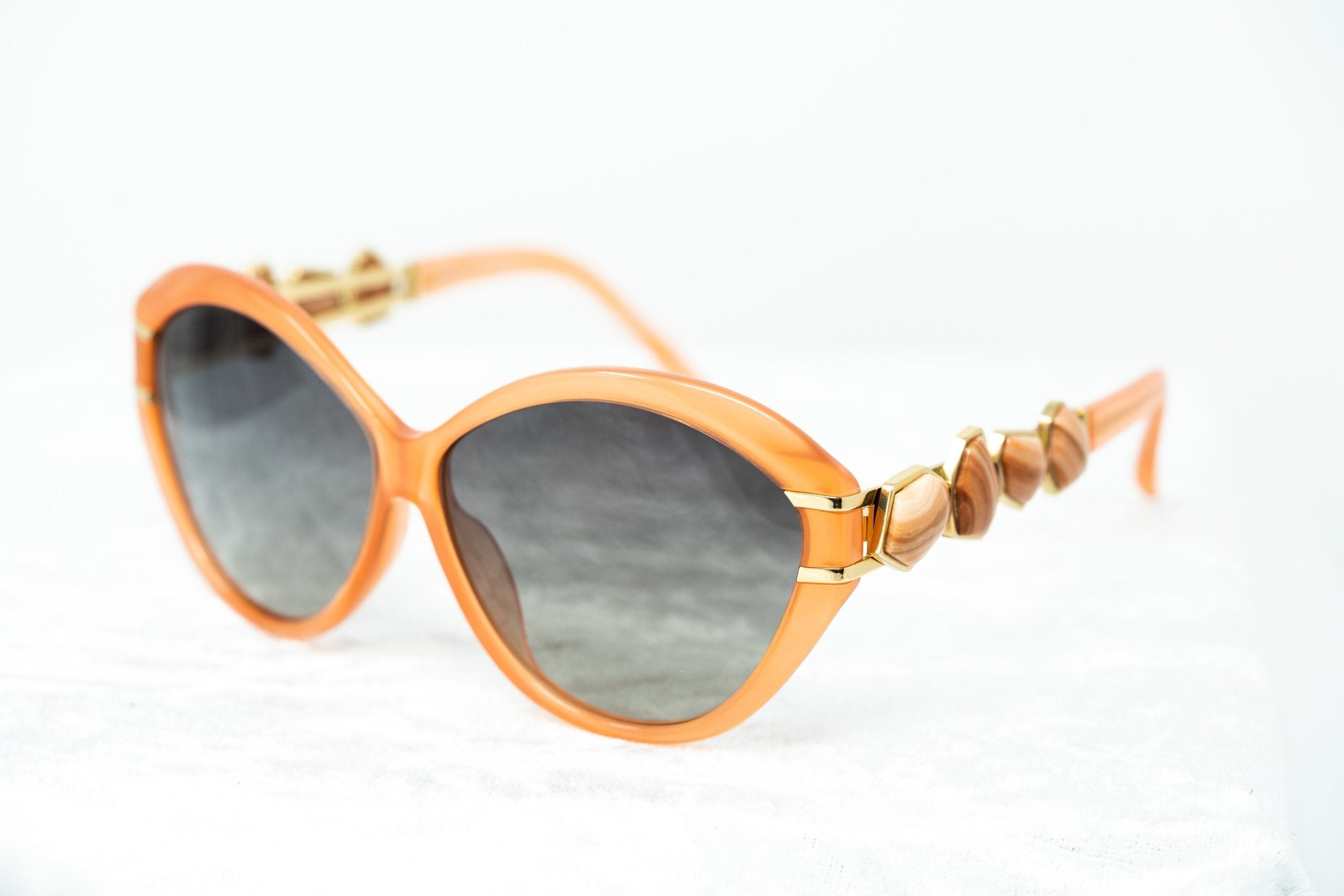 Oscar De La Renta Sunglasses Oversized Orange-GR8 Sunglasses