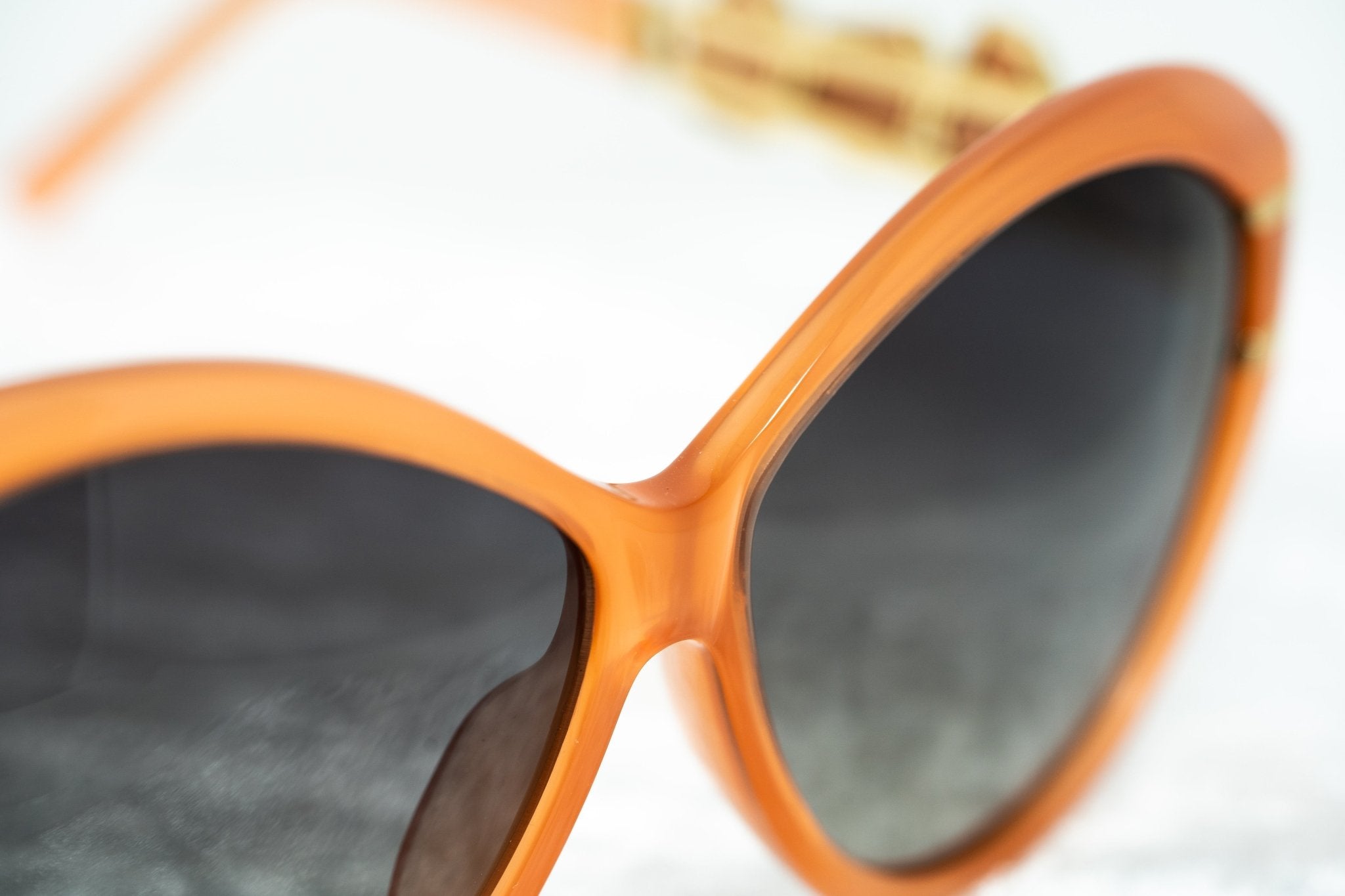 Oscar De La Renta Sunglasses Oversized Orange-GR8 Sunglasses
