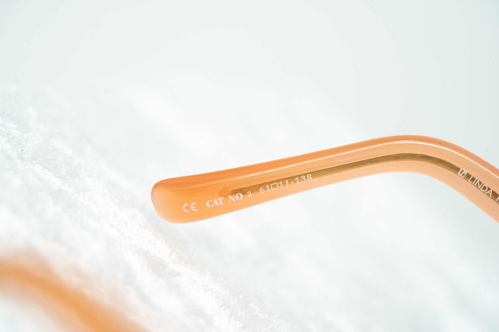 Oscar De La Renta Sunglasses Oversized Orange-GR8 Sunglasses