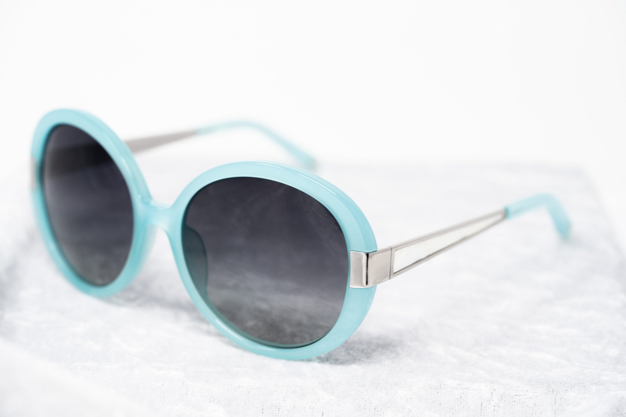 Oscar De La Renta Women Sunglasses Mother of Pearl Oversized Frame Aqua and Grey Lenses - ODLR5C7SUN - Watches & Crystals
