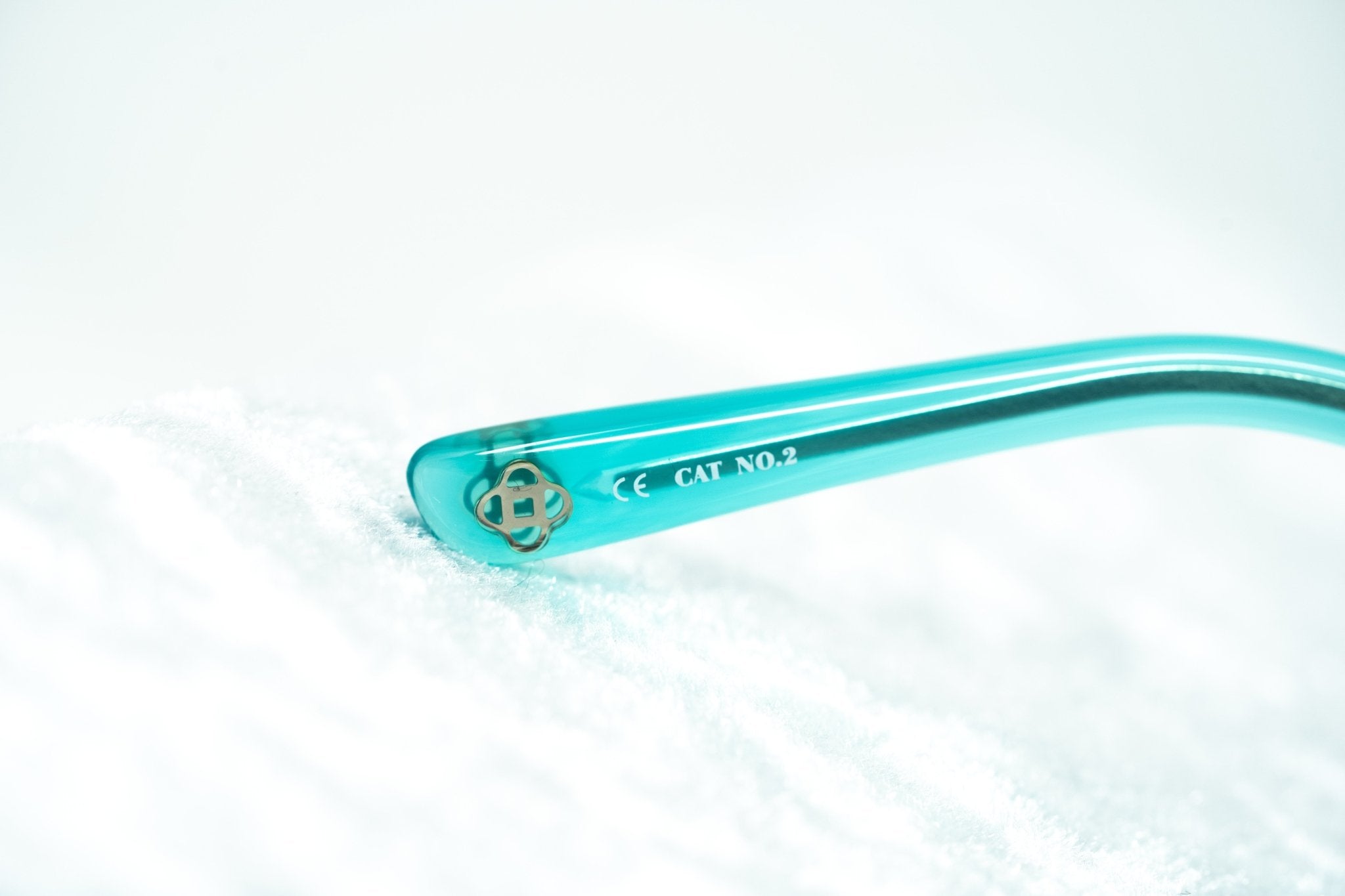 Oscar De La Renta Sunglasses Oversized Silver Multicolour Enamel and Grey-GR8 Sunglasses