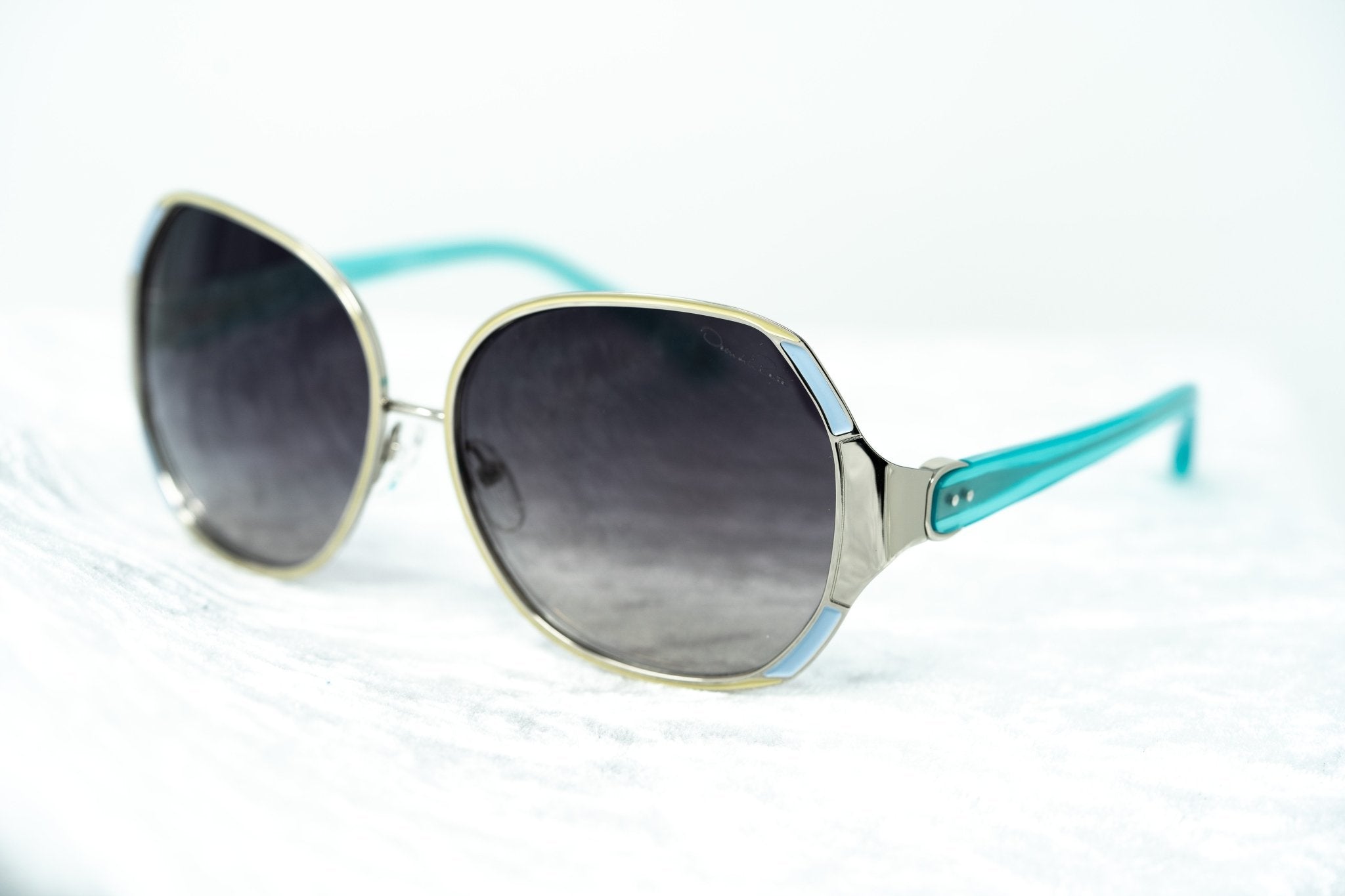 Oscar De La Renta Sunglasses Oversized Silver Multicolour Enamel and Grey-GR8 Sunglasses