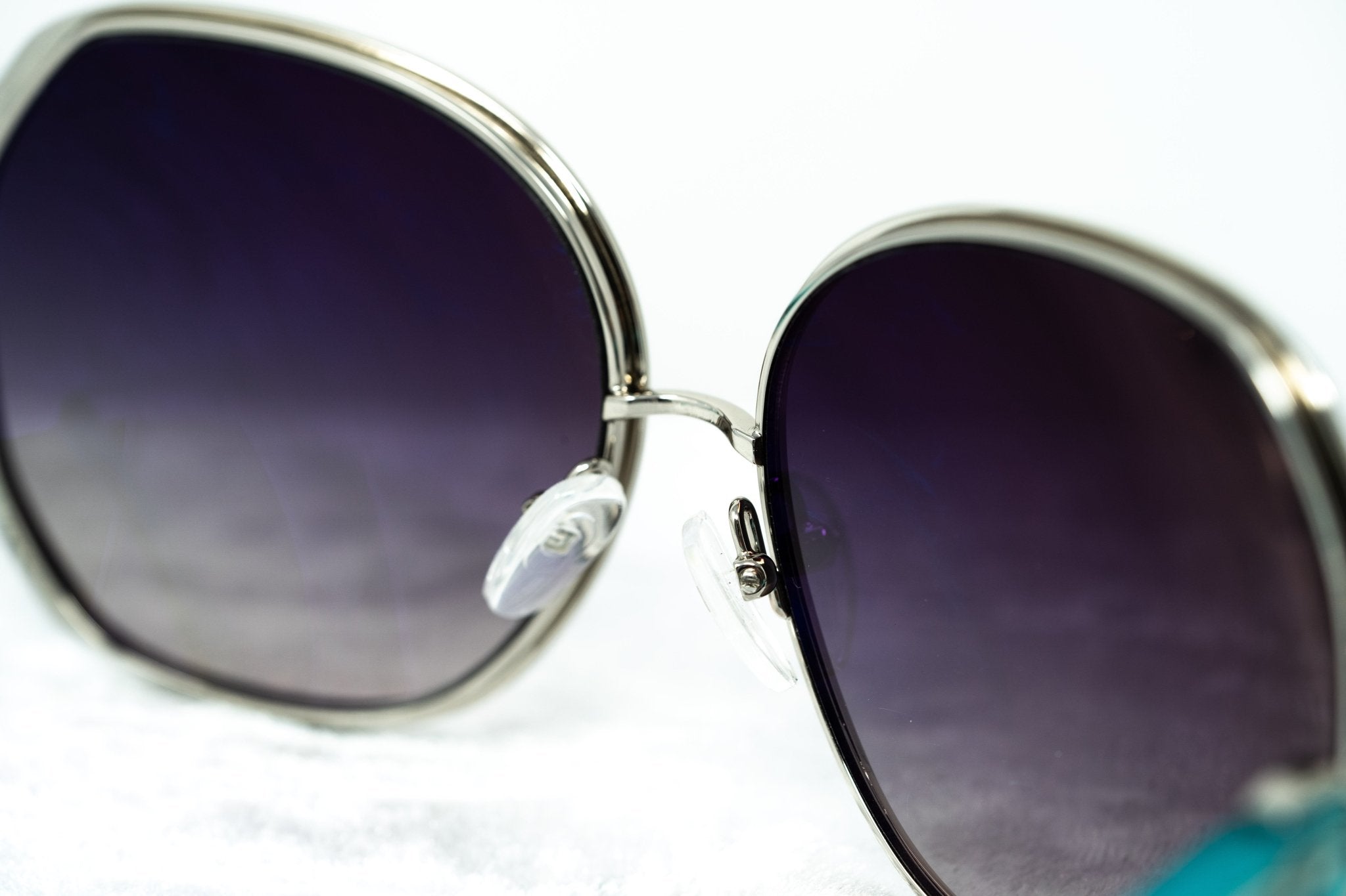 Oscar De La Renta Sunglasses Oversized Silver Multicolour Enamel and Grey-GR8 Sunglasses