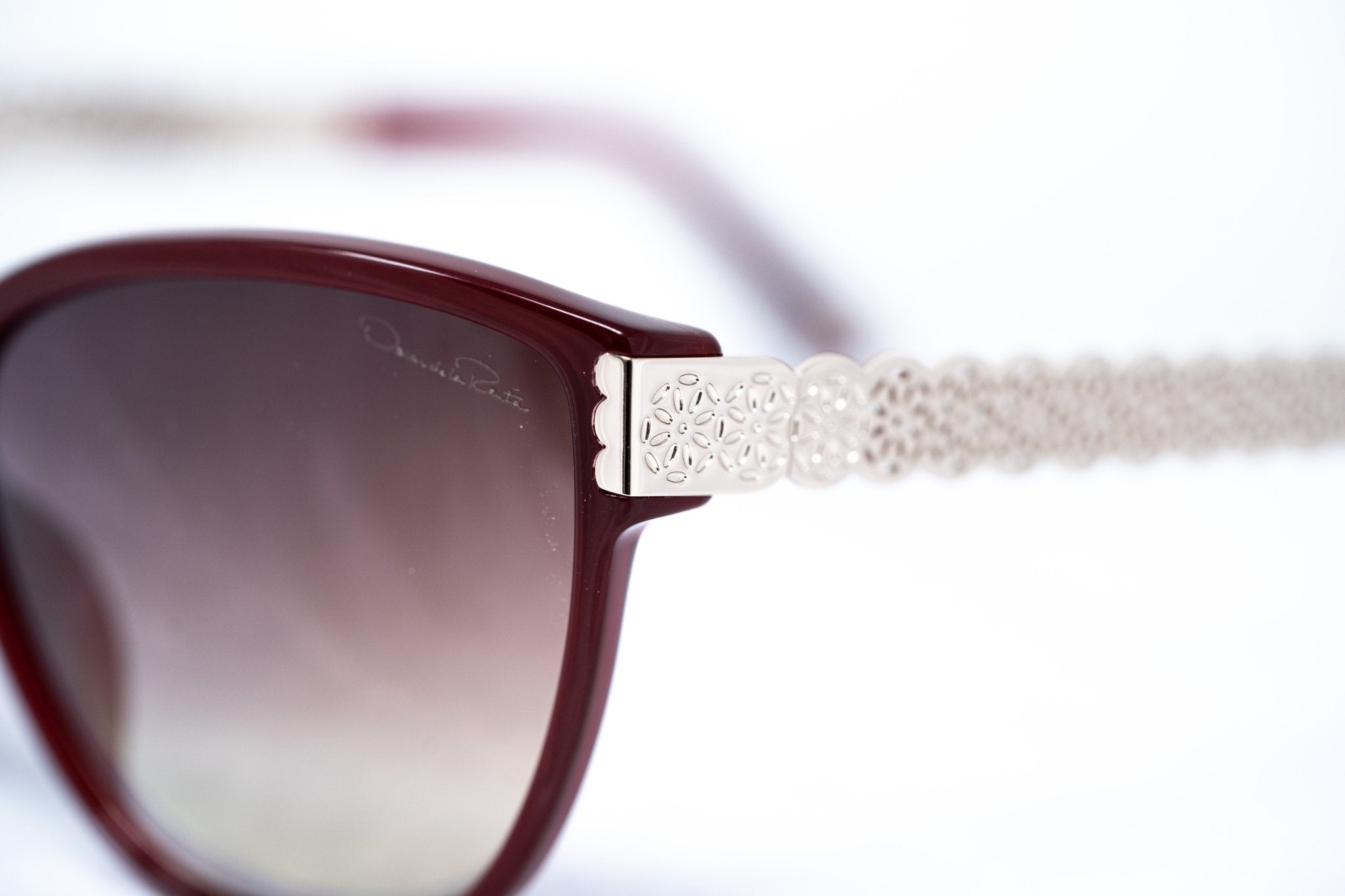 Oscar De La Renta Sunglasses Oval Deep Red and Brown-GR8 Sunglasses