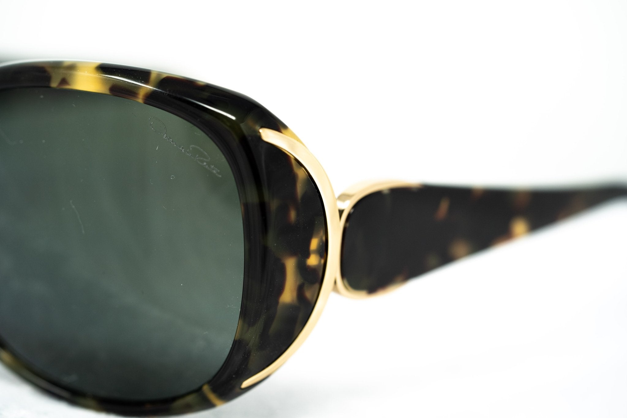 Oscar De La Renta Sunglasses Oversized Tortoise Shell and Grey-GR8 Sunglasses