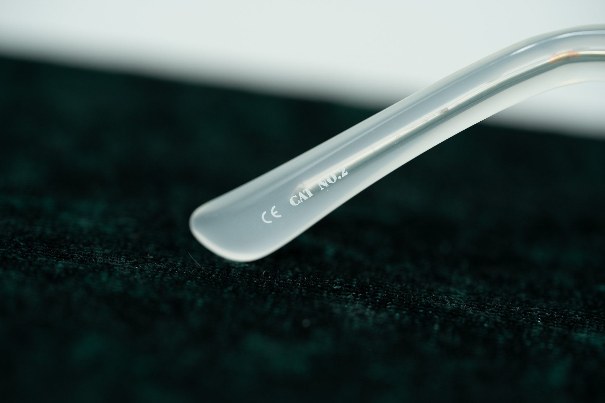 Oscar De La Renta Sunglasses Oversized Ivory and Grey-GR8 Sunglasses