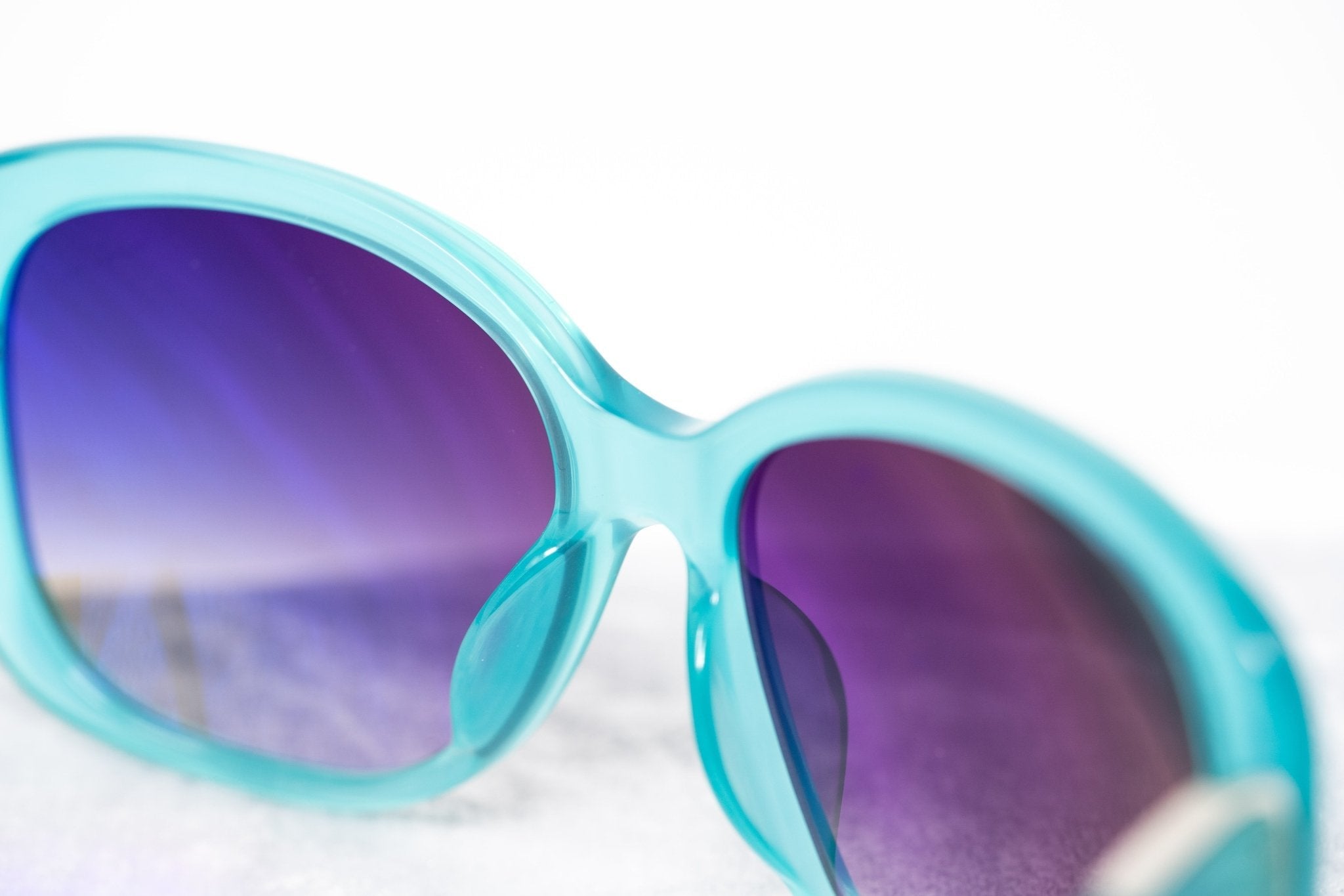 Oscar De La Renta Sunglasses Oversized Spearmint and Purple-GR8 Sunglasses