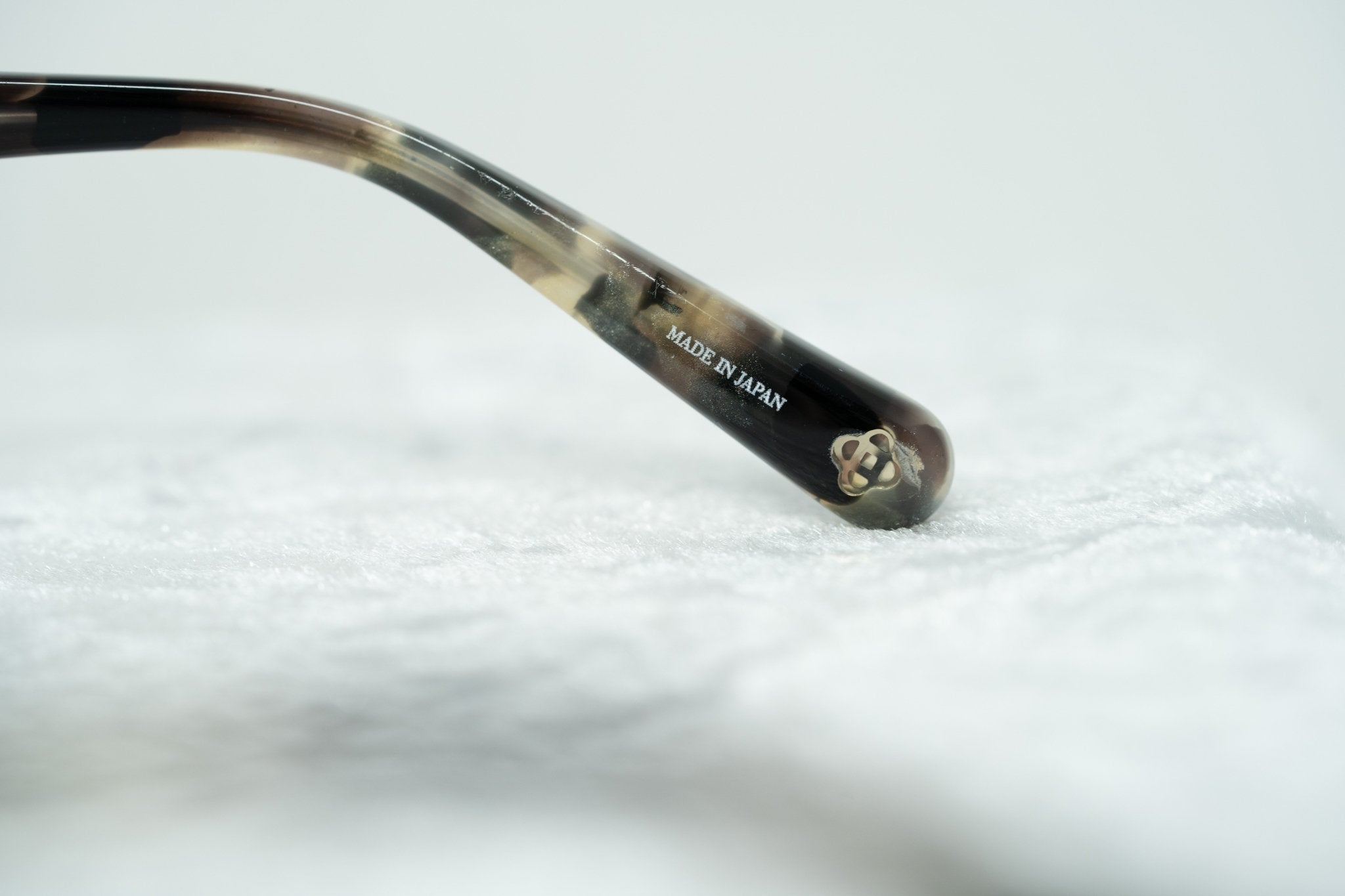 Oscar De La Renta Sunglasses Oversized Tortoiseshell and Grey-GR8 Sunglasses