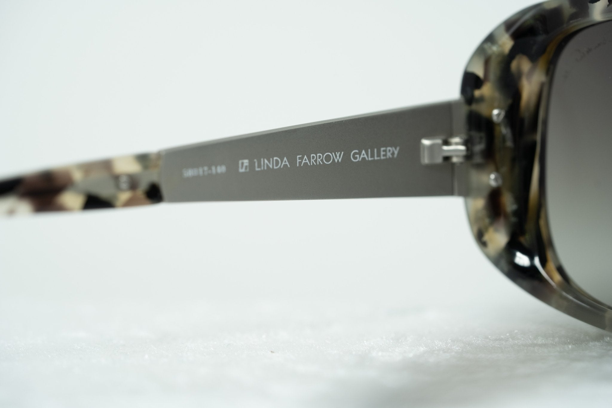 Oscar De La Renta Sunglasses Oversized Tortoiseshell and Grey-GR8 Sunglasses