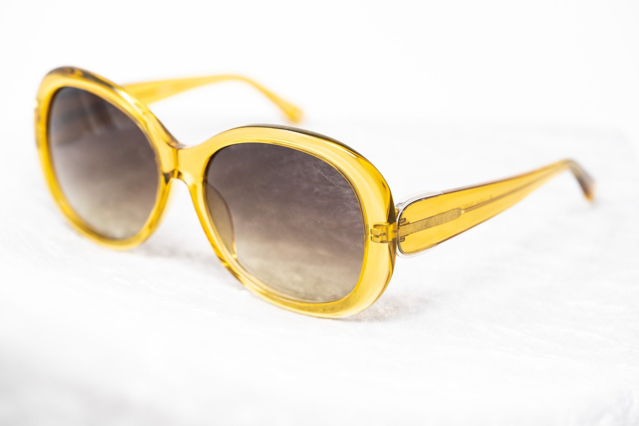 Oscar De La Renta Sunglasses Oversized Yellow and Brown-GR8 Sunglasses