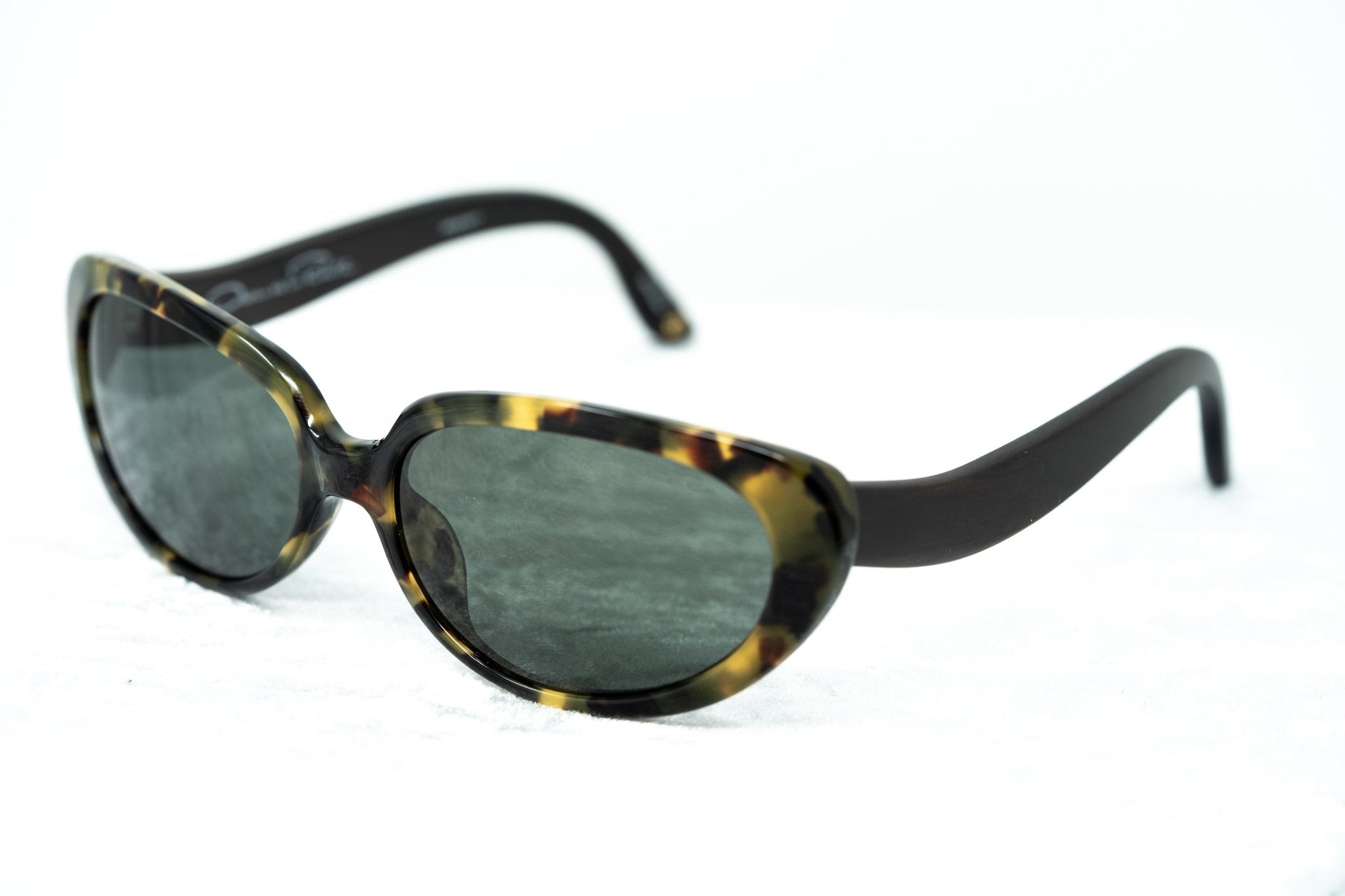 Oscar De La Renta Sunglasses Oval Tortoise and Dark Grey-GR8 Sunglasses