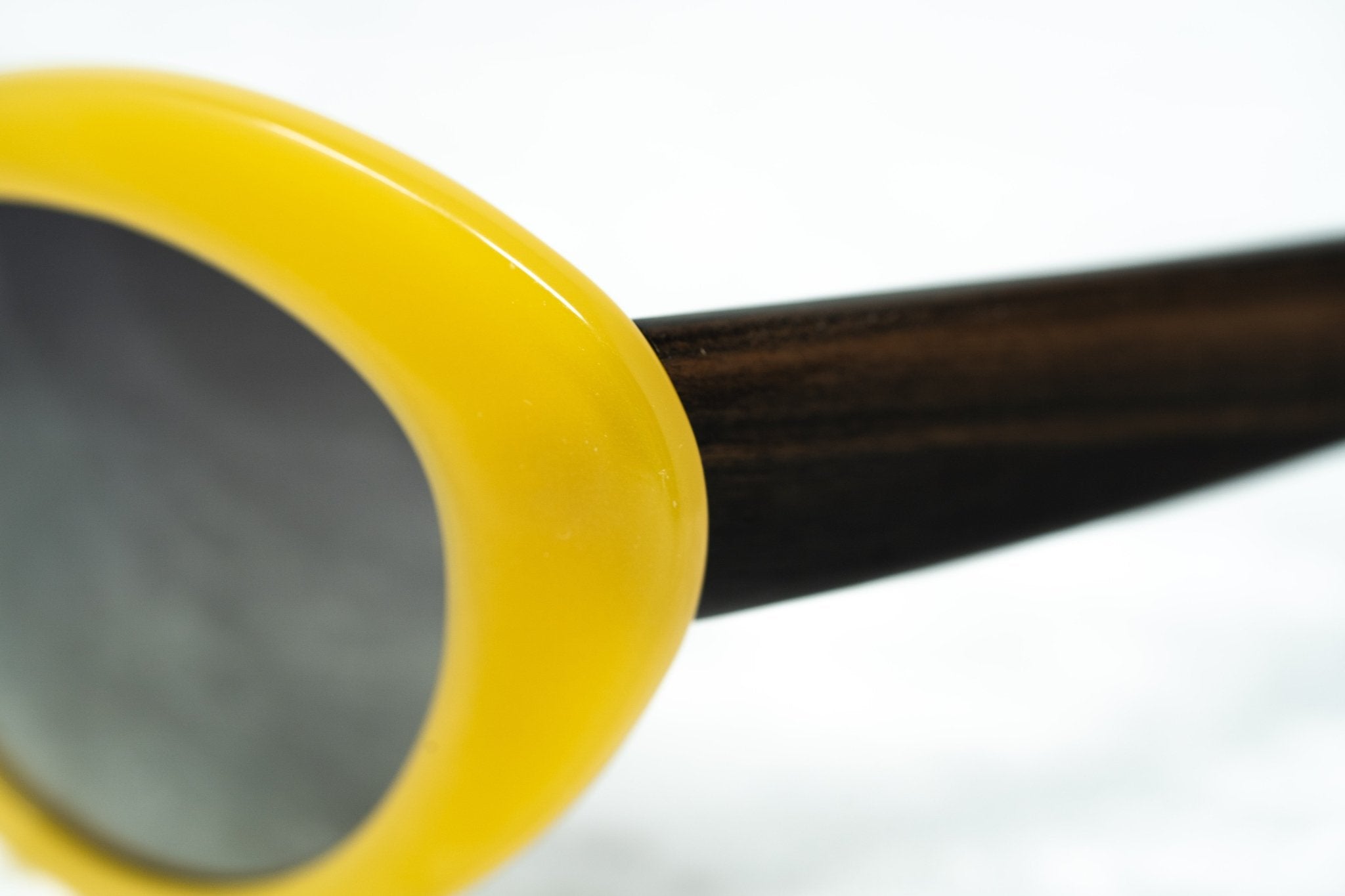 Oscar De La Renta Ladies Sunglasses Oval Yellow and Grey ODLR26C4SUN-GR8 Sunglasses